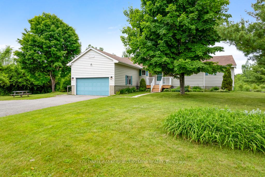 Photo 3 of 640 McConnell Road, Montague, Montague Twp — HOMEH
