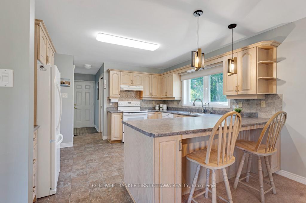 Photo 12 of 640 McConnell Road, Montague, Montague Twp — HOMEH
