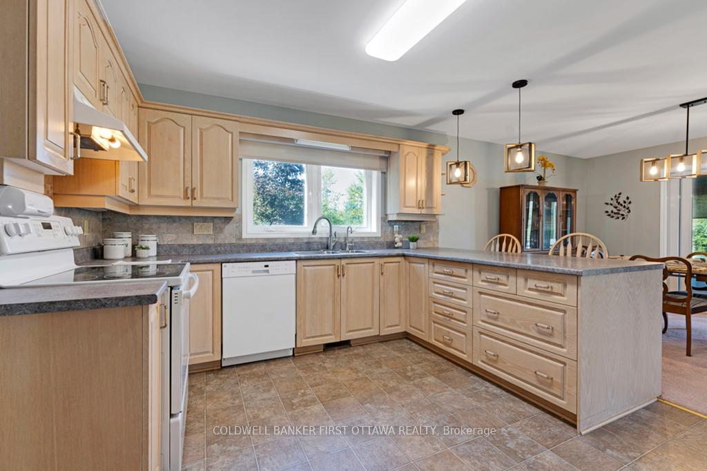 Photo 13 of 640 McConnell Road, Montague, Montague Twp — HOMEH