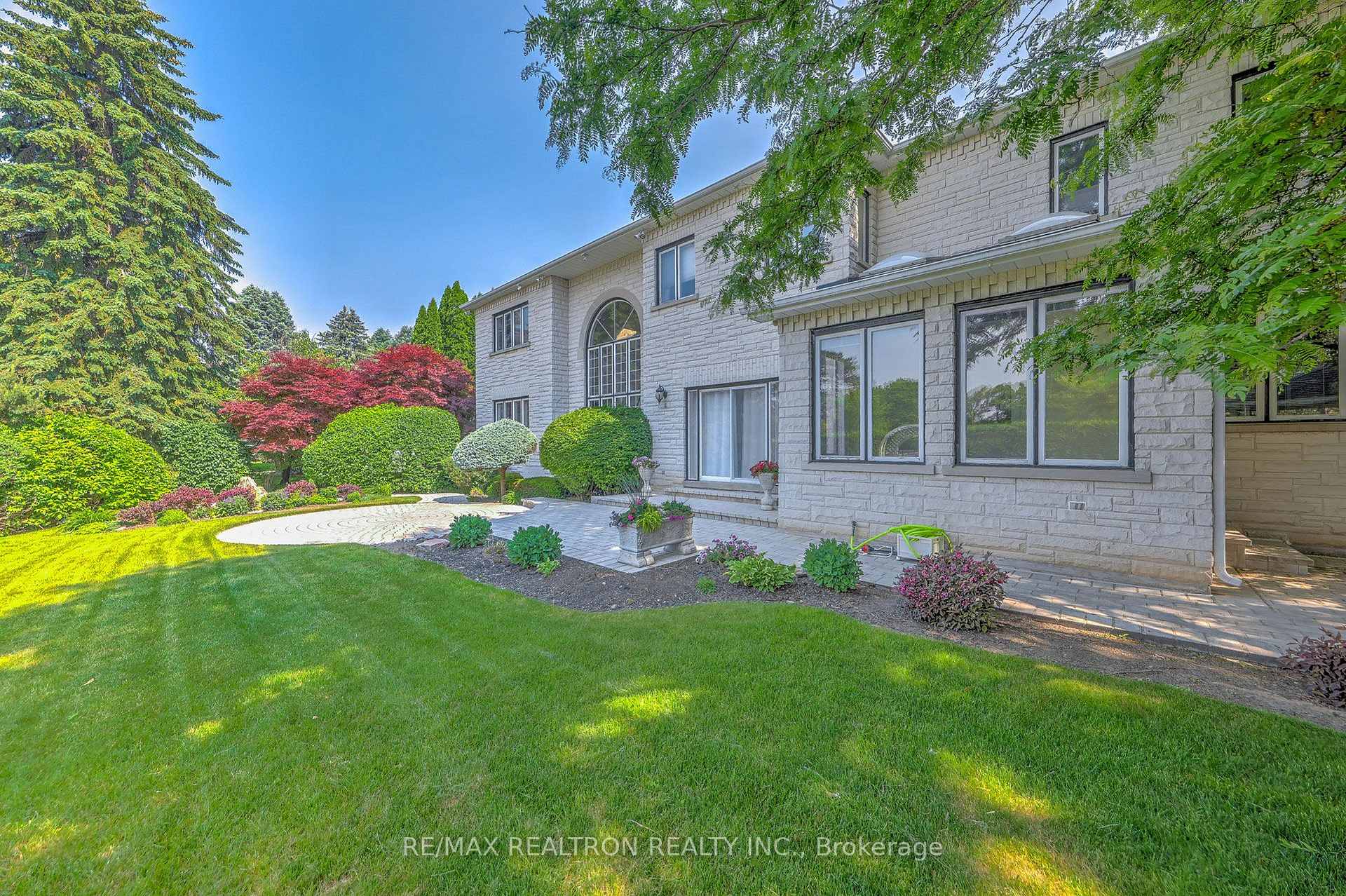 Photo 10 of 23 Fairway Heights Crescent, Markham, Bayview Fairway-Bayview Country Club Estates — HOMEH