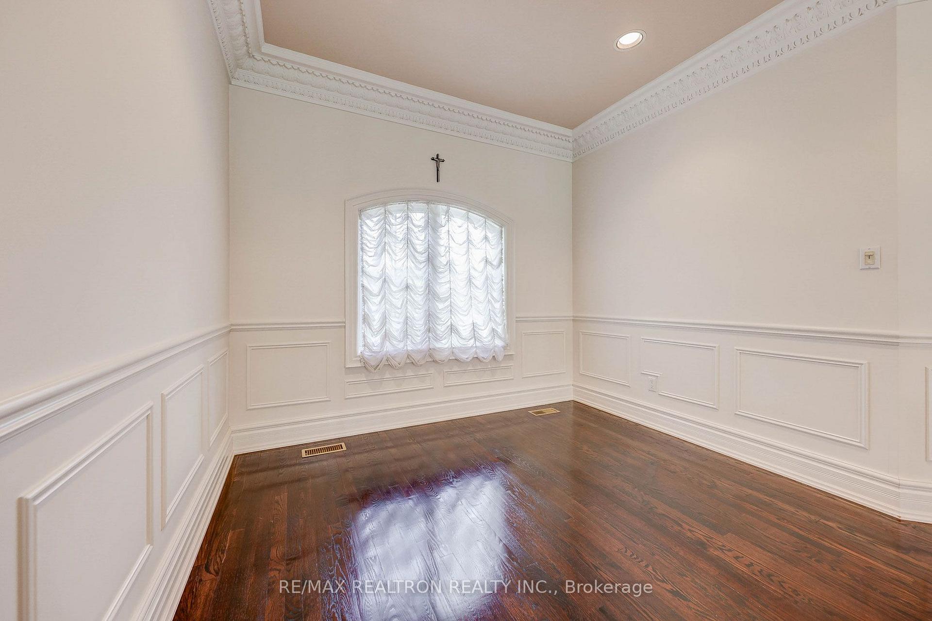 Photo 35 of 23 Fairway Heights Crescent, Markham, Bayview Fairway-Bayview Country Club Estates — HOMEH