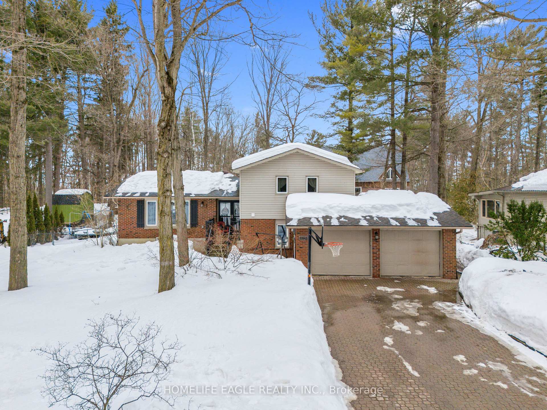 Photo 1 of 1262 Silver Birch Drive, Innisfil, Rural Innisfil — HOMEH