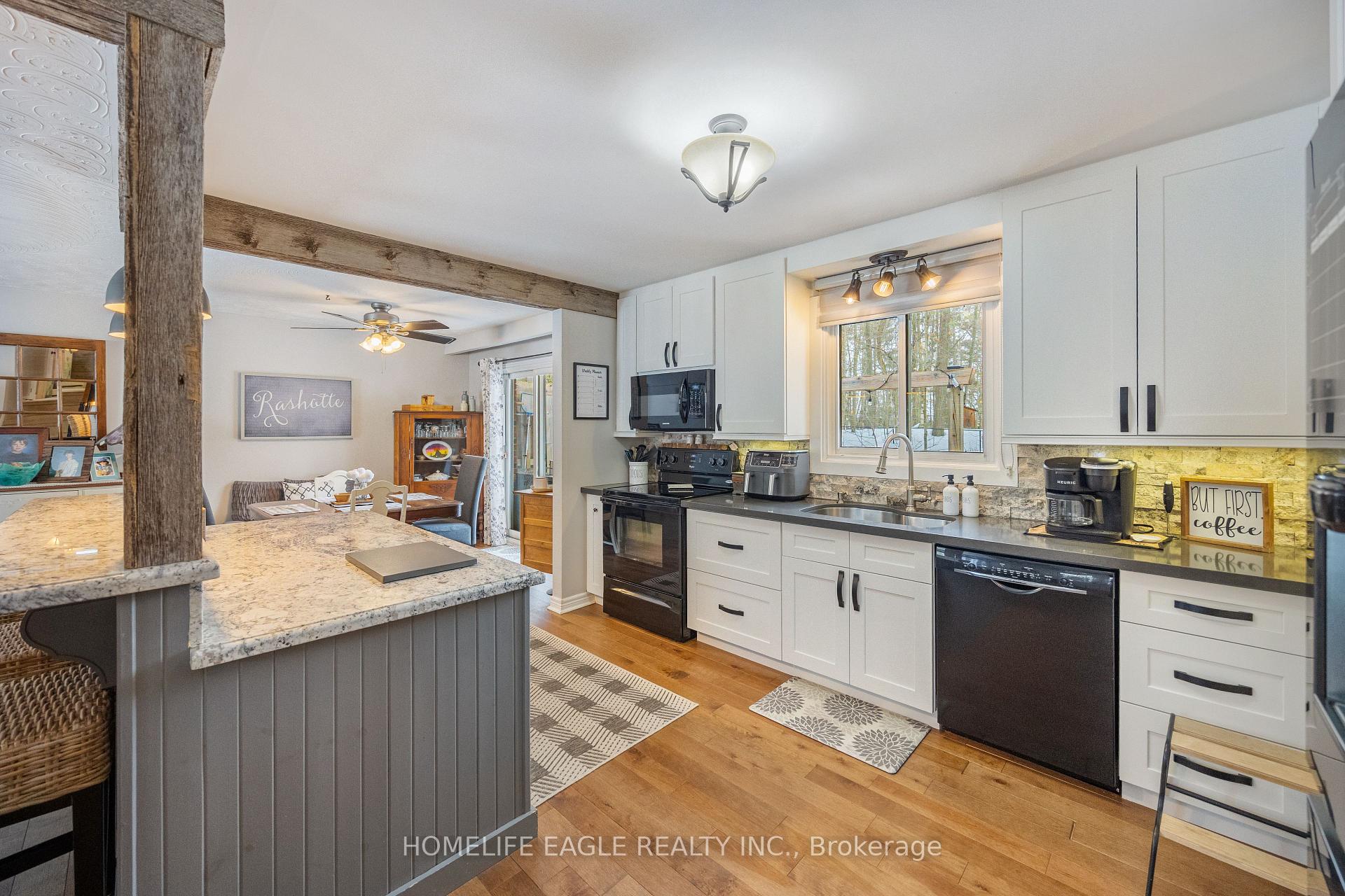 Photo 6 of 1262 Silver Birch Drive, Innisfil, Rural Innisfil — HOMEH