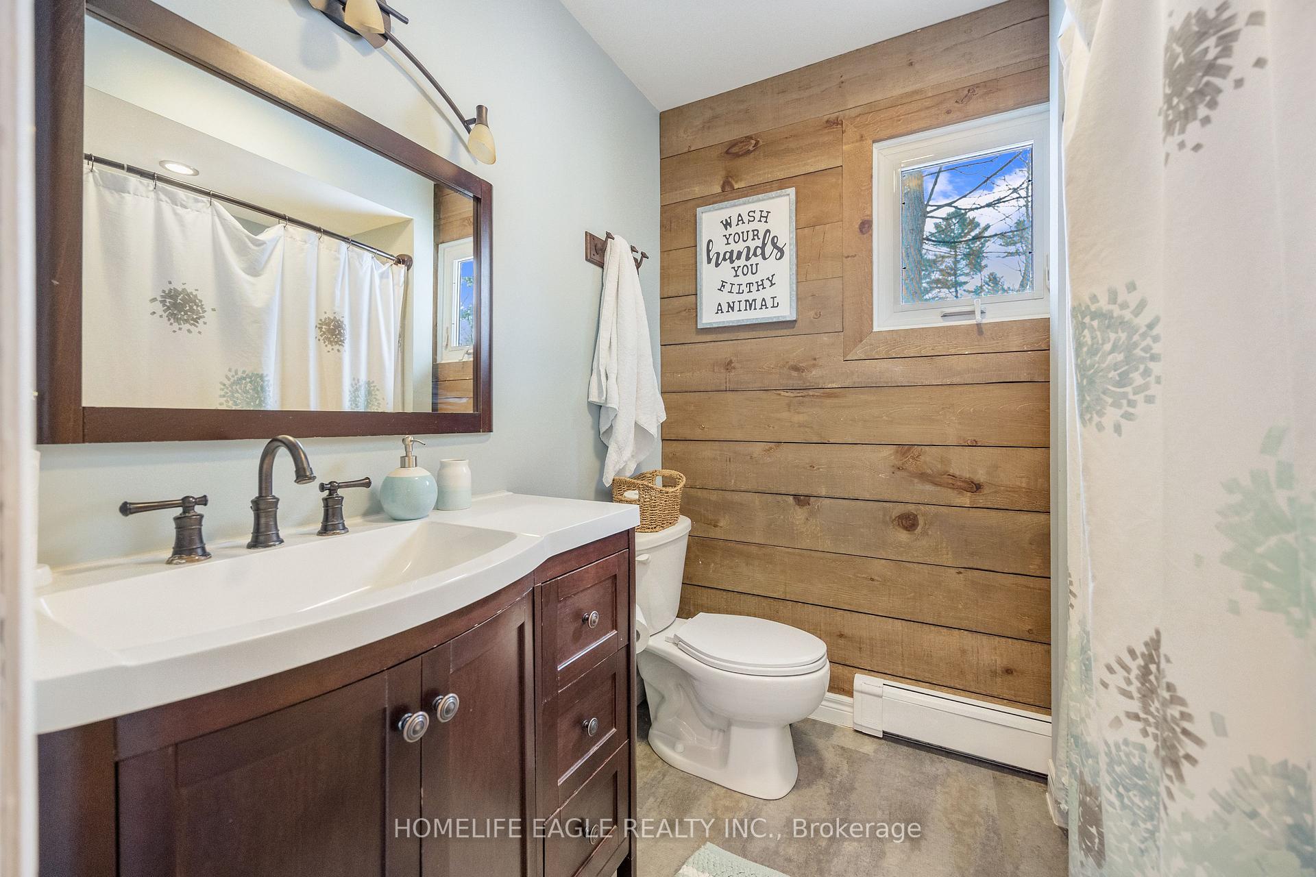 Photo 15 of 1262 Silver Birch Drive, Innisfil, Rural Innisfil — HOMEH
