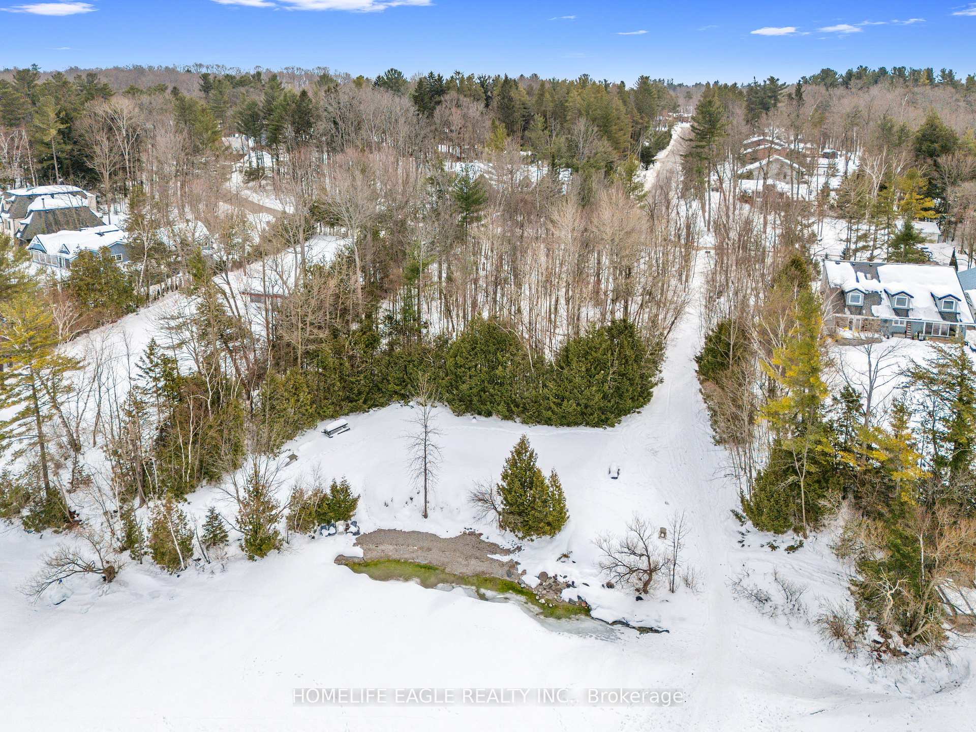Photo 24 of 1262 Silver Birch Drive, Innisfil, Rural Innisfil — HOMEH