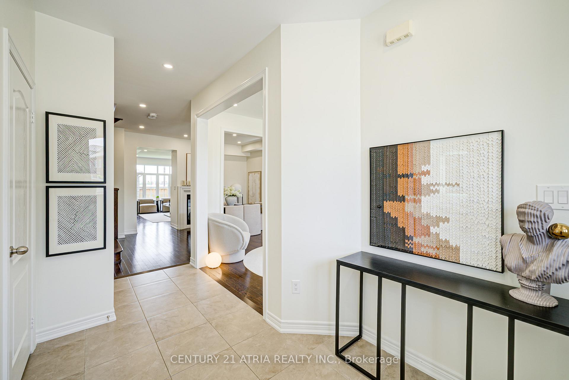 Photo 3 of 23 Gordon Landon Drive, Markham, Cornell — HOMEH