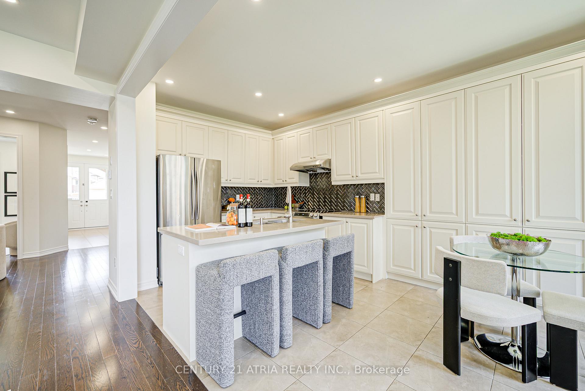 Photo 16 of 23 Gordon Landon Drive, Markham, Cornell — HOMEH