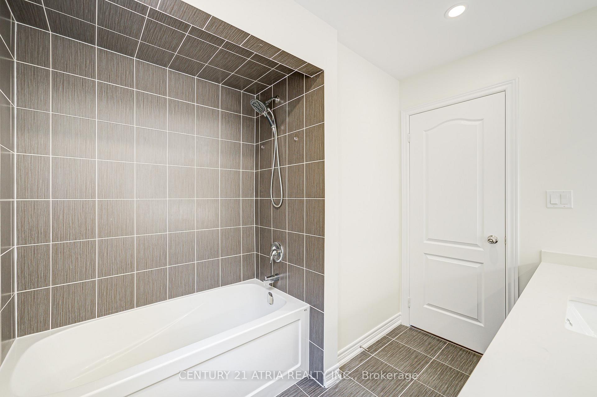 Photo 31 of 23 Gordon Landon Drive, Markham, Cornell — HOMEH