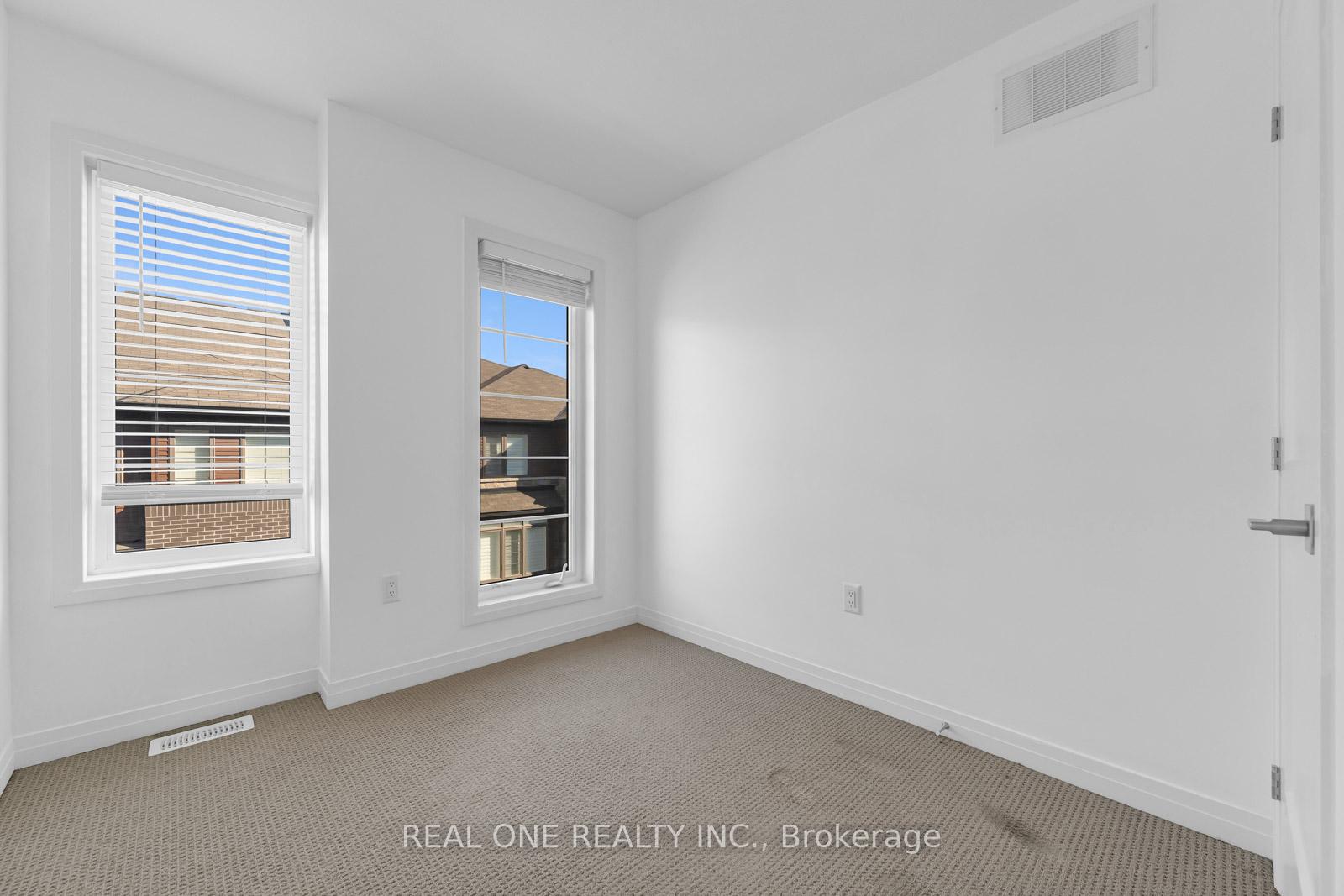 Photo 16 of Unit 257, 30 Times Square Boulevard, Hamilton, Stoney Creek — HOMEH