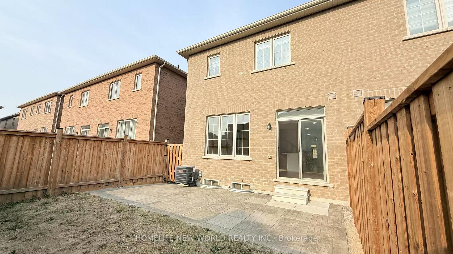 Photo 22 of 26 Erintol Way, Markham, Cedarwood — HOMEH