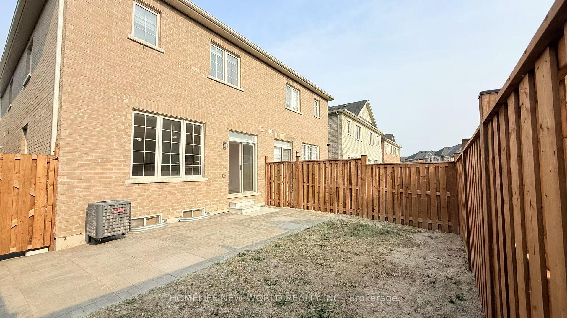 Photo 23 of 26 Erintol Way, Markham, Cedarwood — HOMEH