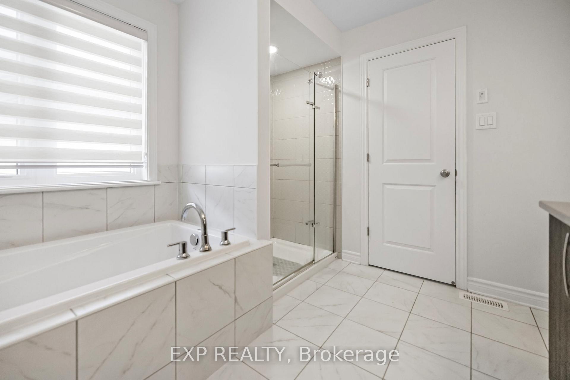 Photo 15 of 84 Palfrey Way, Ottawa, Kanata - Emerald Meadows/Trailwest — HOMEH
