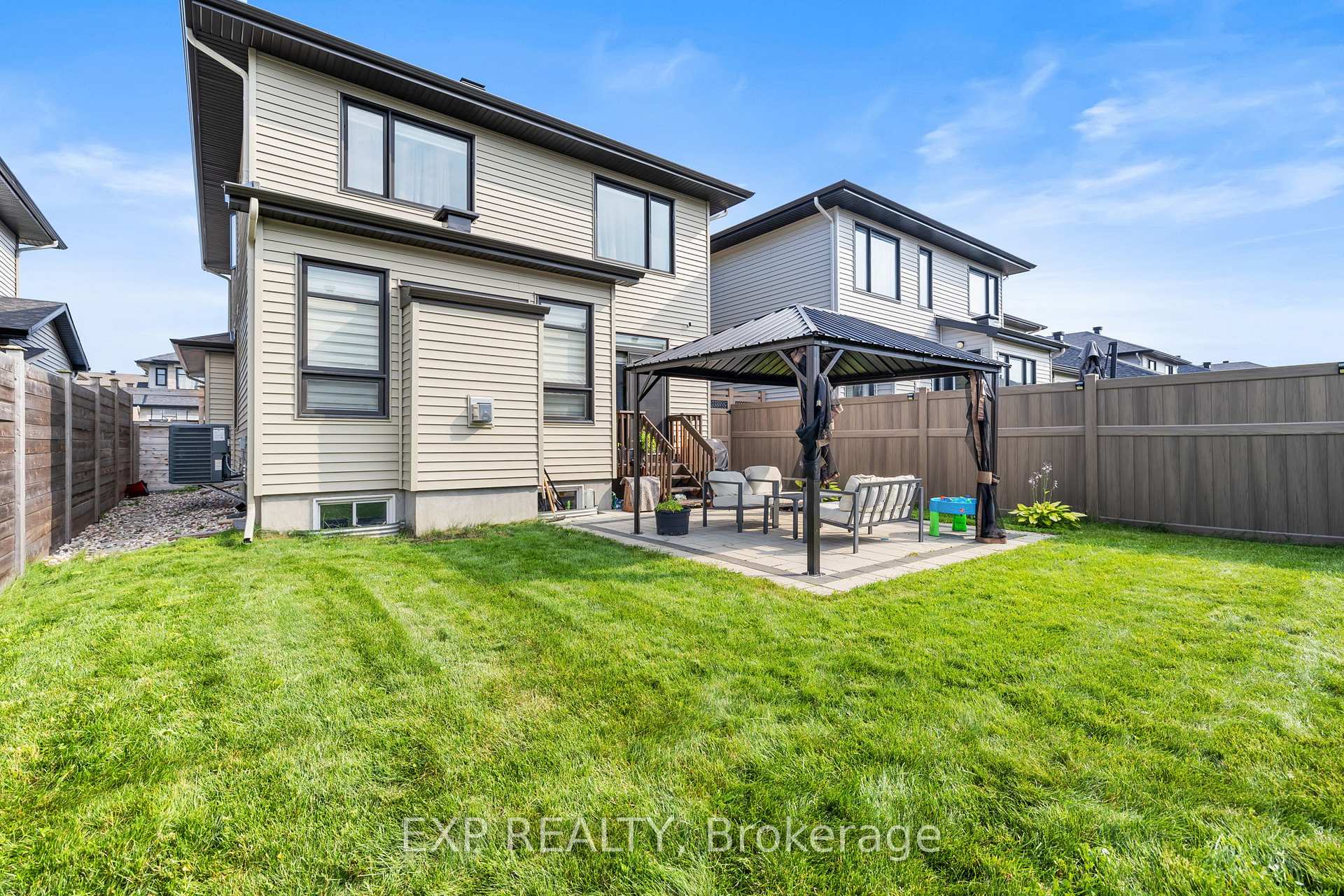 Photo 20 of 84 Palfrey Way, Ottawa, Kanata - Emerald Meadows/Trailwest — HOMEH