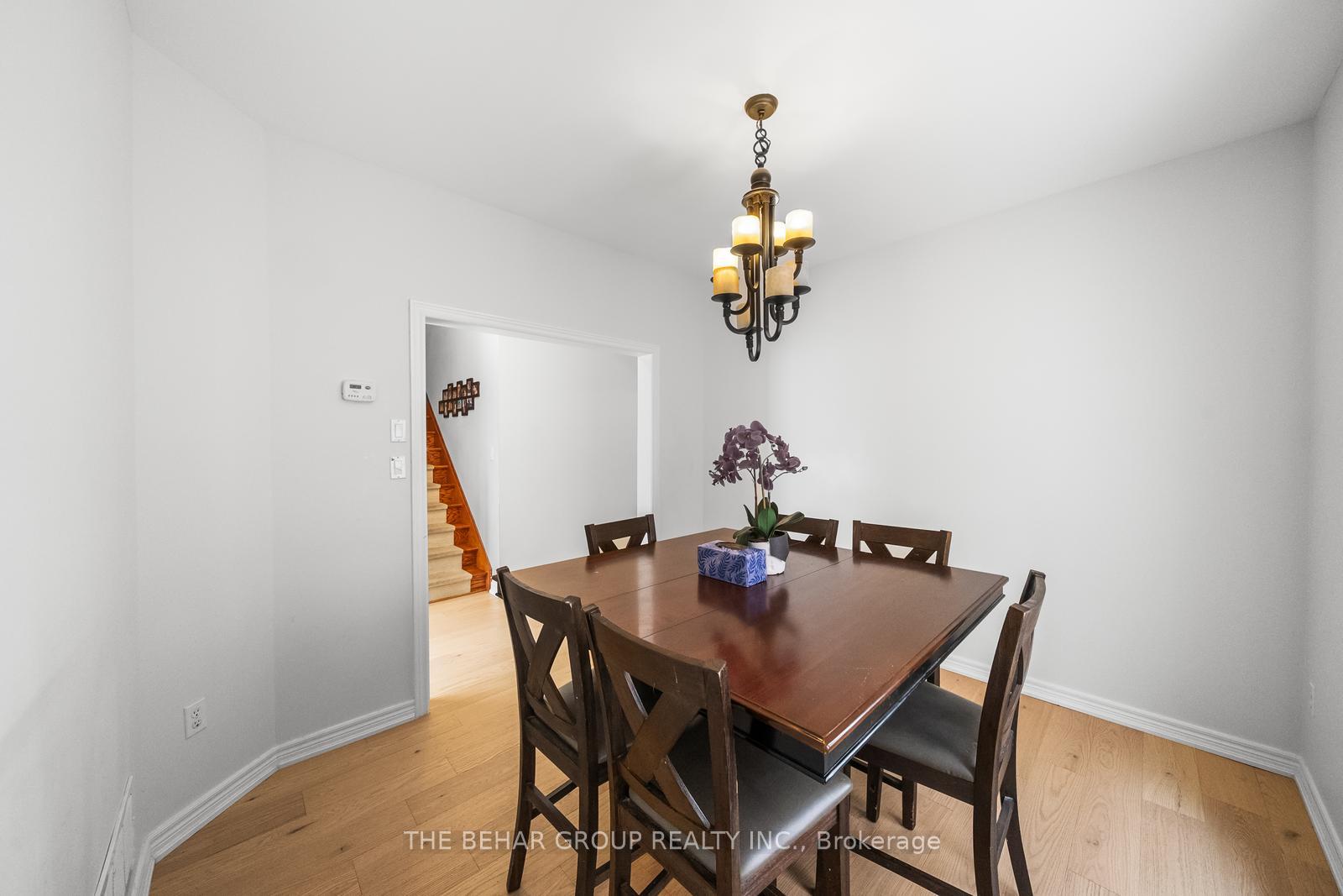 Photo 12 of 24 Gracewell Road, Markham, Greensborough — HOMEH