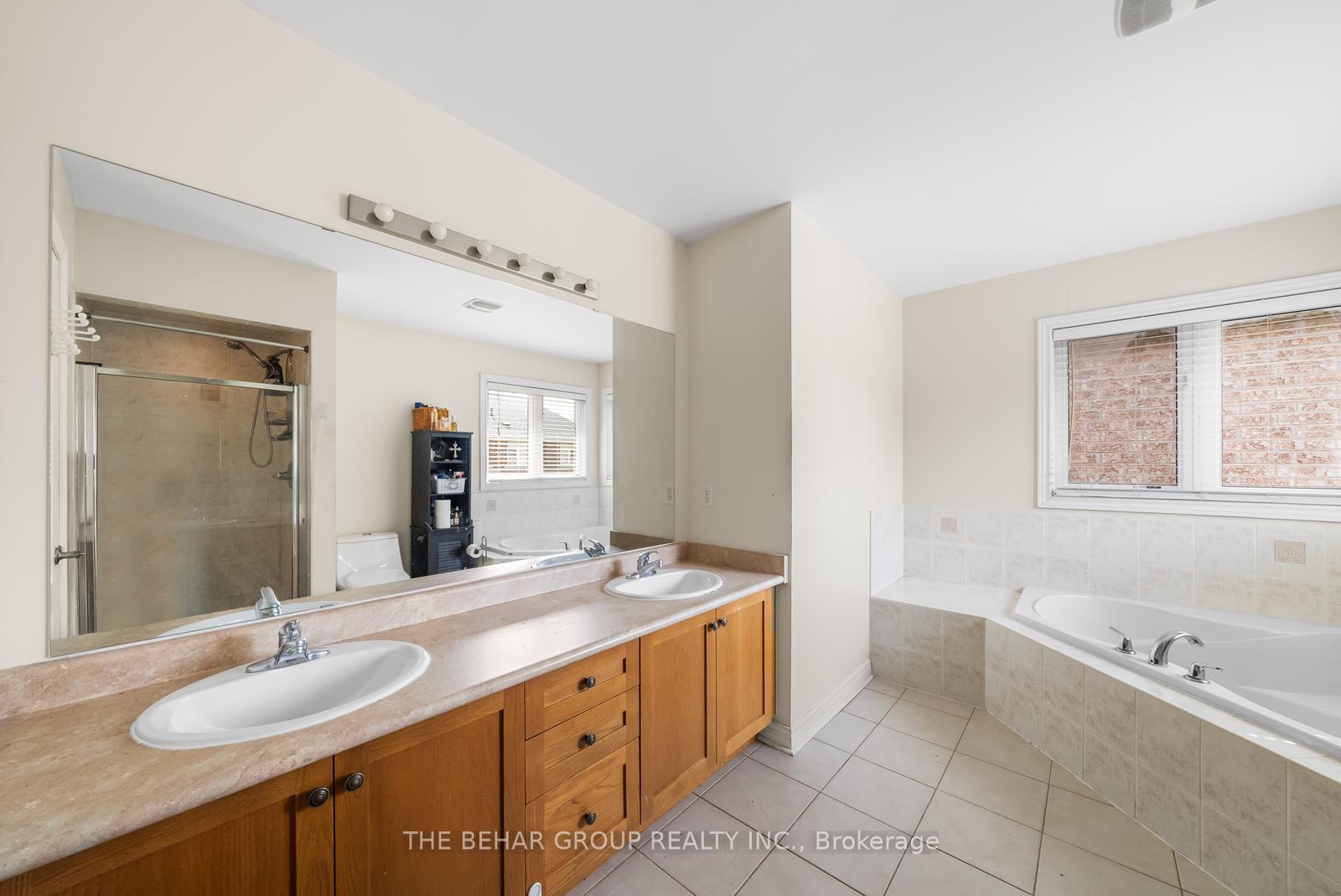 Photo 30 of 24 Gracewell Road, Markham, Greensborough — HOMEH