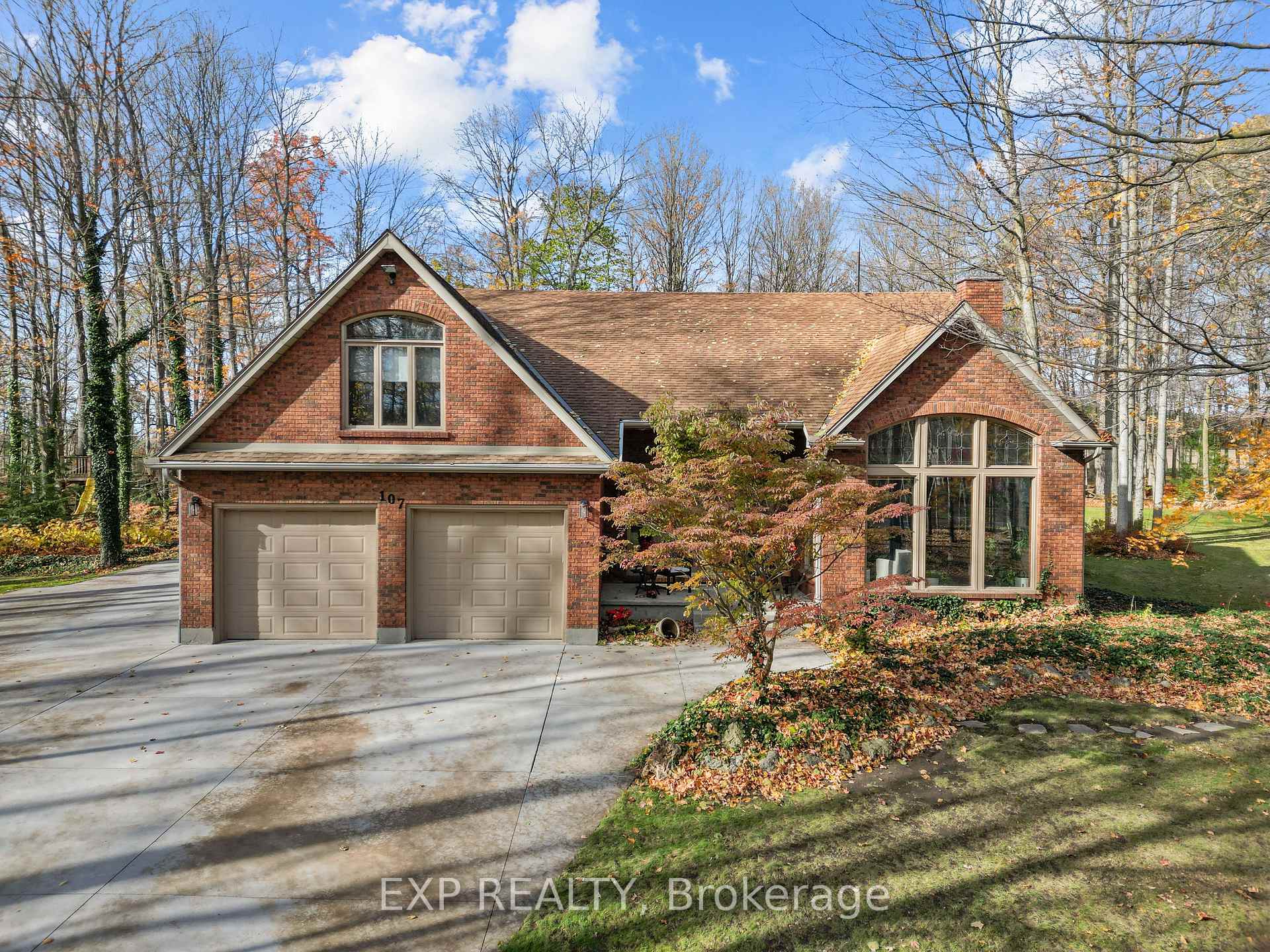 Photo 1 of 107 Lewis Drive, Middlesex Centre, Coldstream — HOMEH