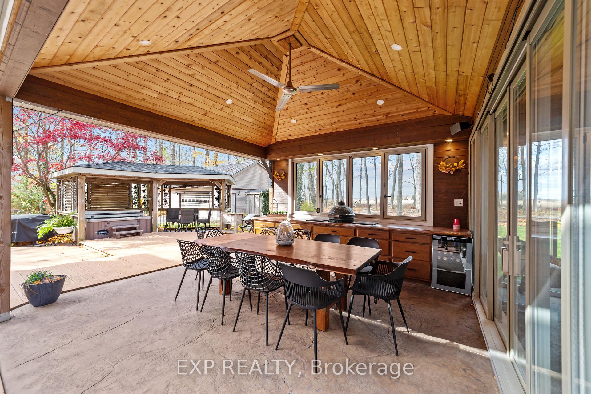 Photo 5 of 107 Lewis Drive, Middlesex Centre, Coldstream — HOMEH
