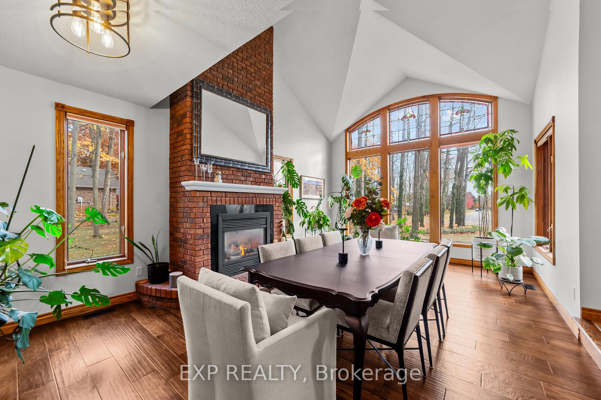 Photo 17 of 107 Lewis Drive, Middlesex Centre, Coldstream — HOMEH