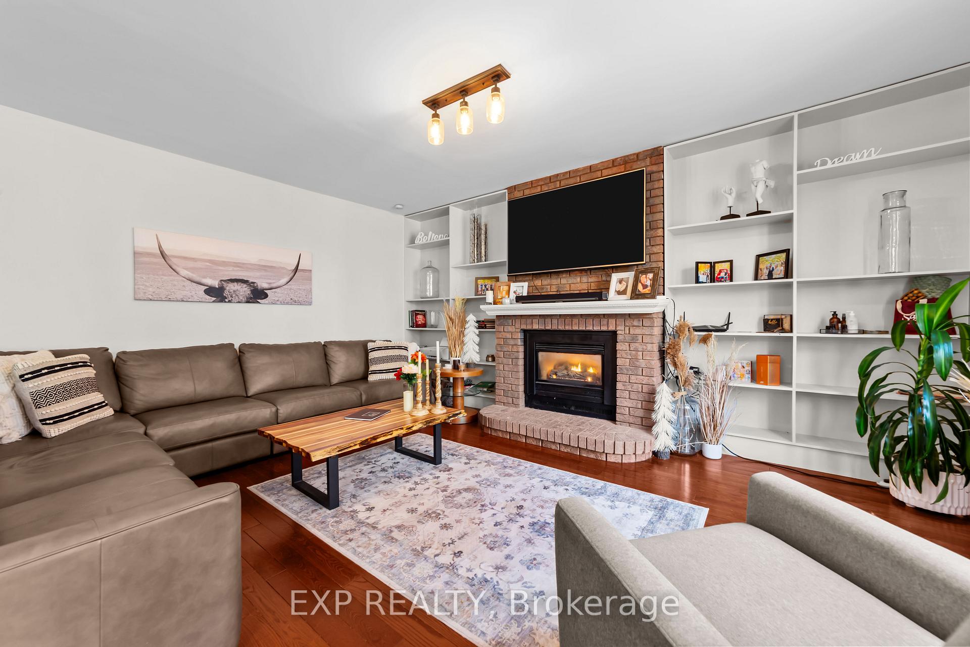 Photo 18 of 107 Lewis Drive, Middlesex Centre, Coldstream — HOMEH