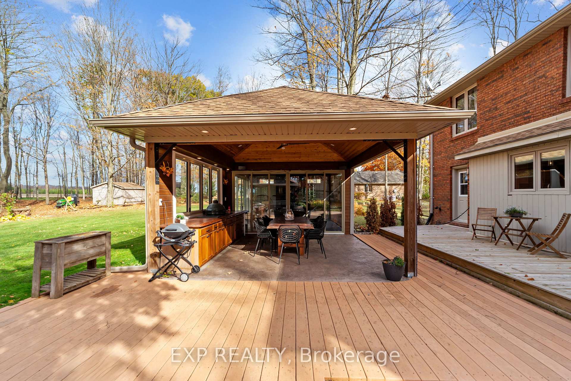 Photo 38 of 107 Lewis Drive, Middlesex Centre, Coldstream — HOMEH