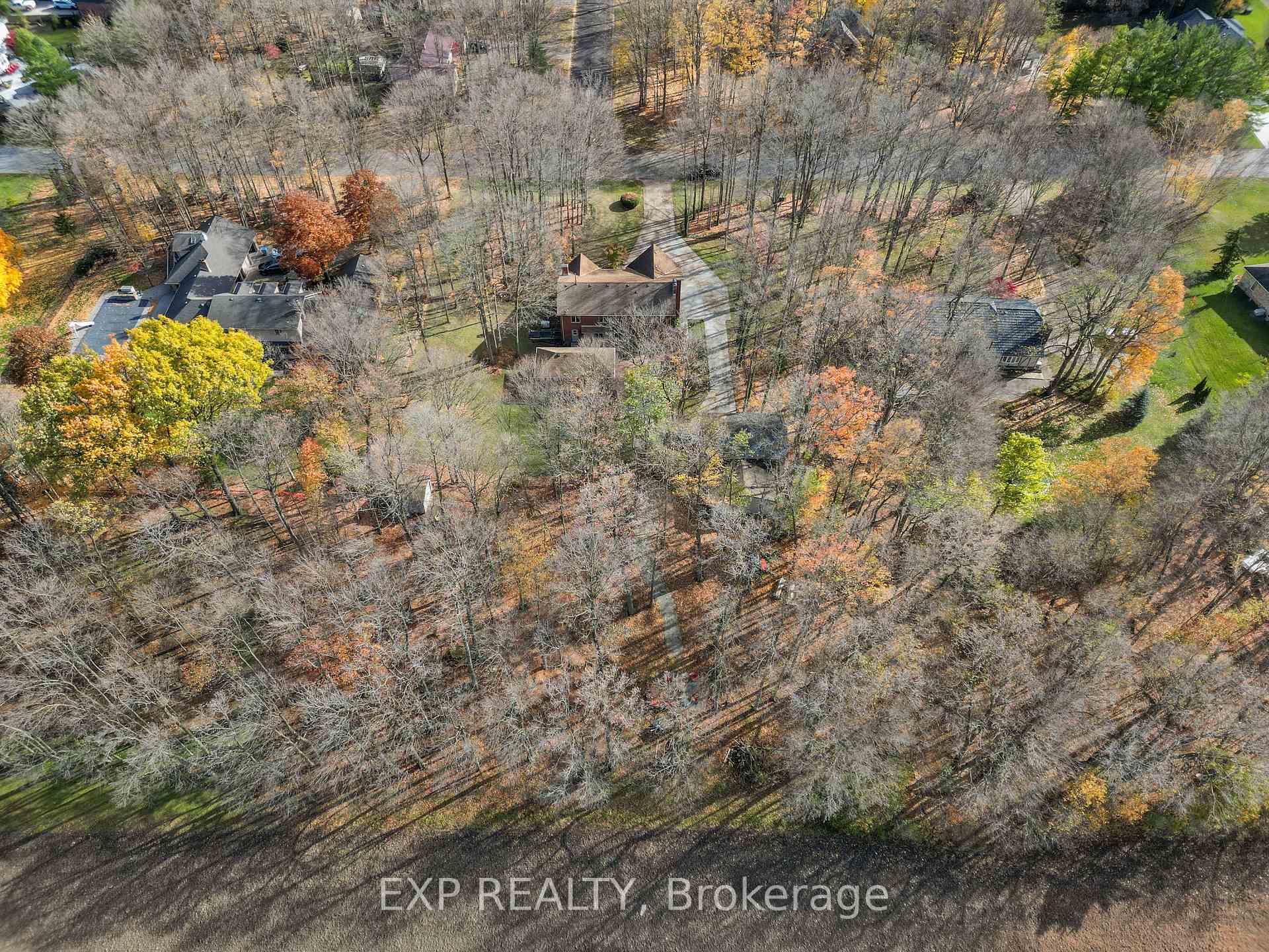 Photo 48 of 107 Lewis Drive, Middlesex Centre, Coldstream — HOMEH