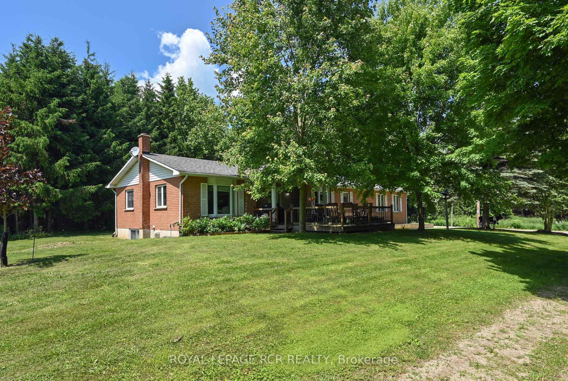 Front of 556252 Mulmur Melancthon Town Line