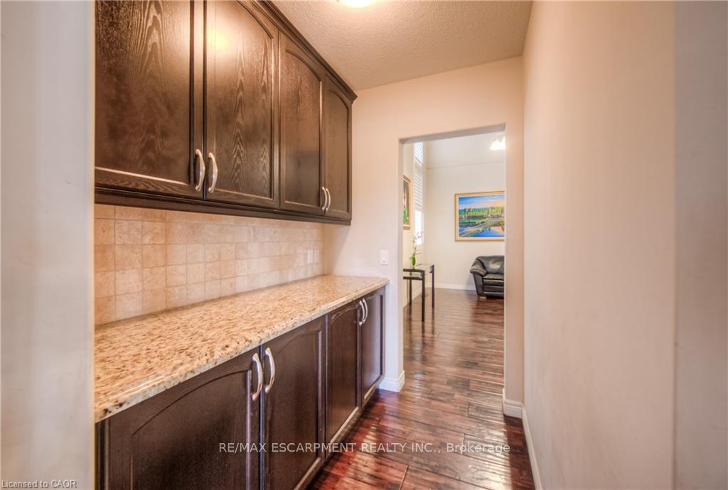 Photo 30 of 83 Boulder Crescent, Hamilton, Rural Glanbrook — HOMEH
