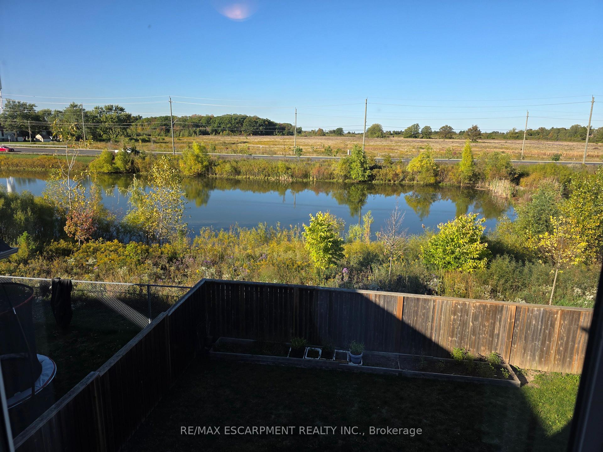 Photo 40 of 83 Boulder Crescent, Hamilton, Rural Glanbrook — HOMEH