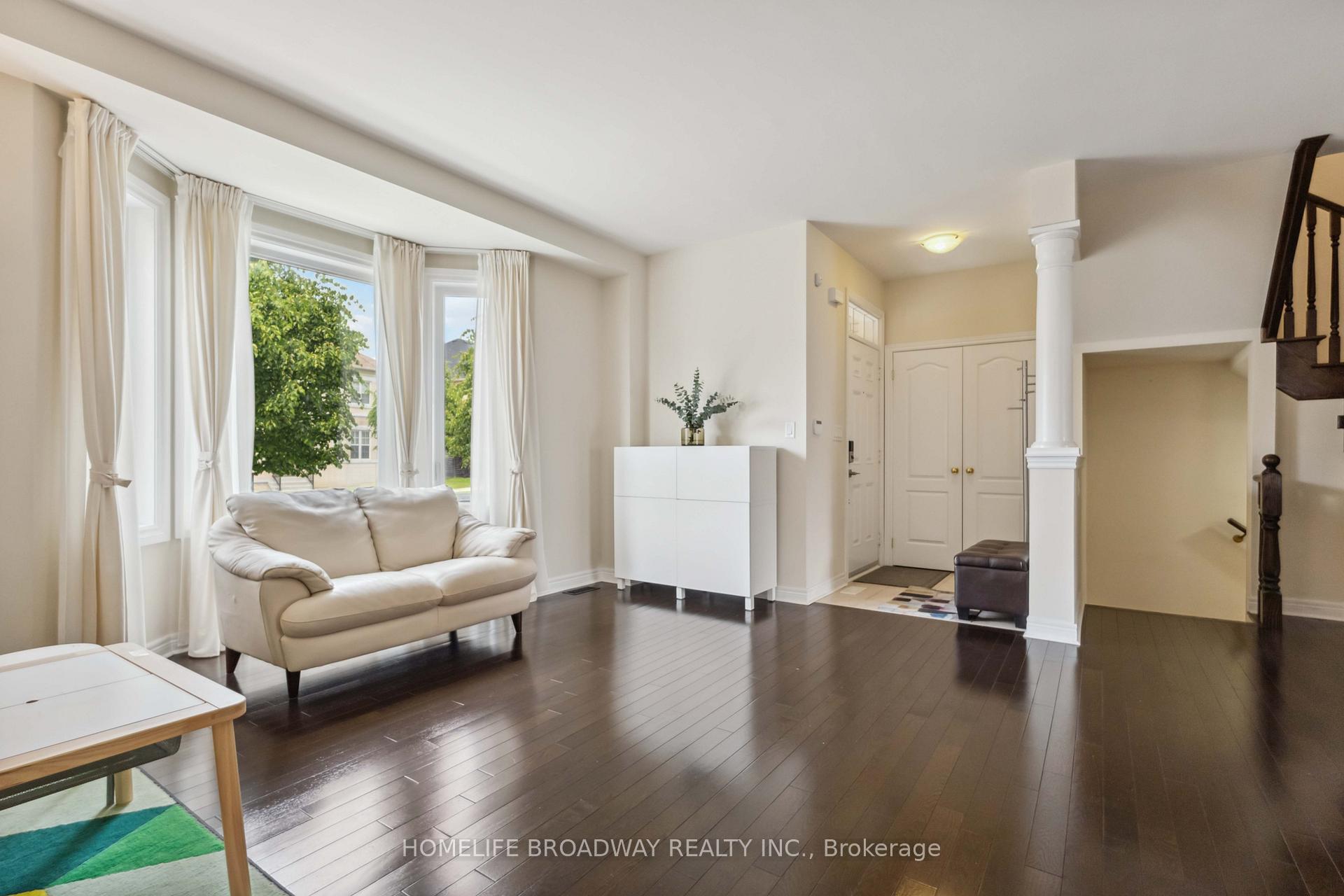 Photo 5 of 115 Russell Dawson Road, Markham, Cathedraltown — HOMEH
