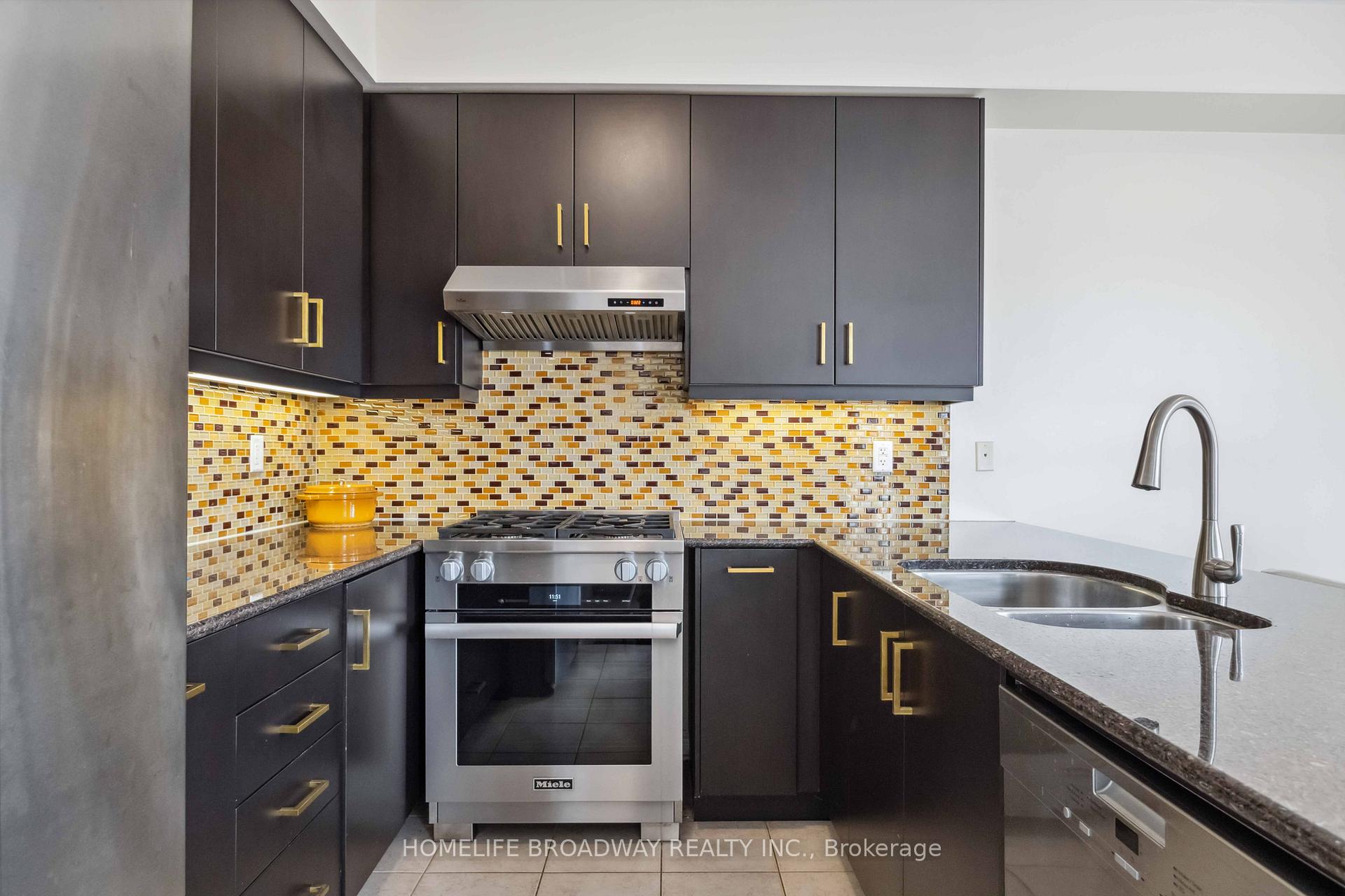 Photo 22 of 115 Russell Dawson Road, Markham, Cathedraltown — HOMEH