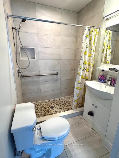 Photo 5 of Unit Apt 1, 2 Pilgrim Drive, Markham, Cachet — HOMEH