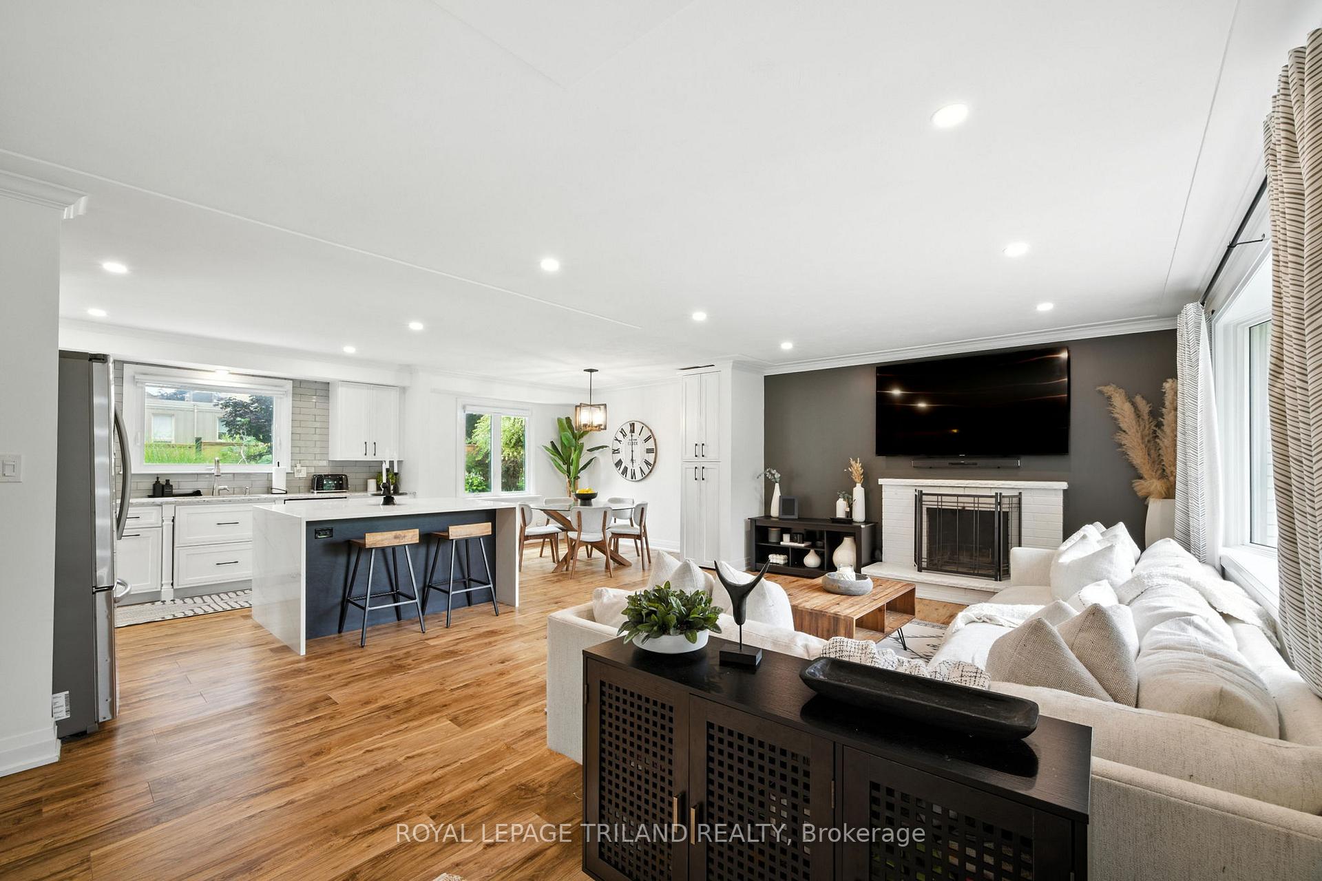 Photo 6 of 102 Railway Avenue, Middlesex Centre, Komoka — HOMEH