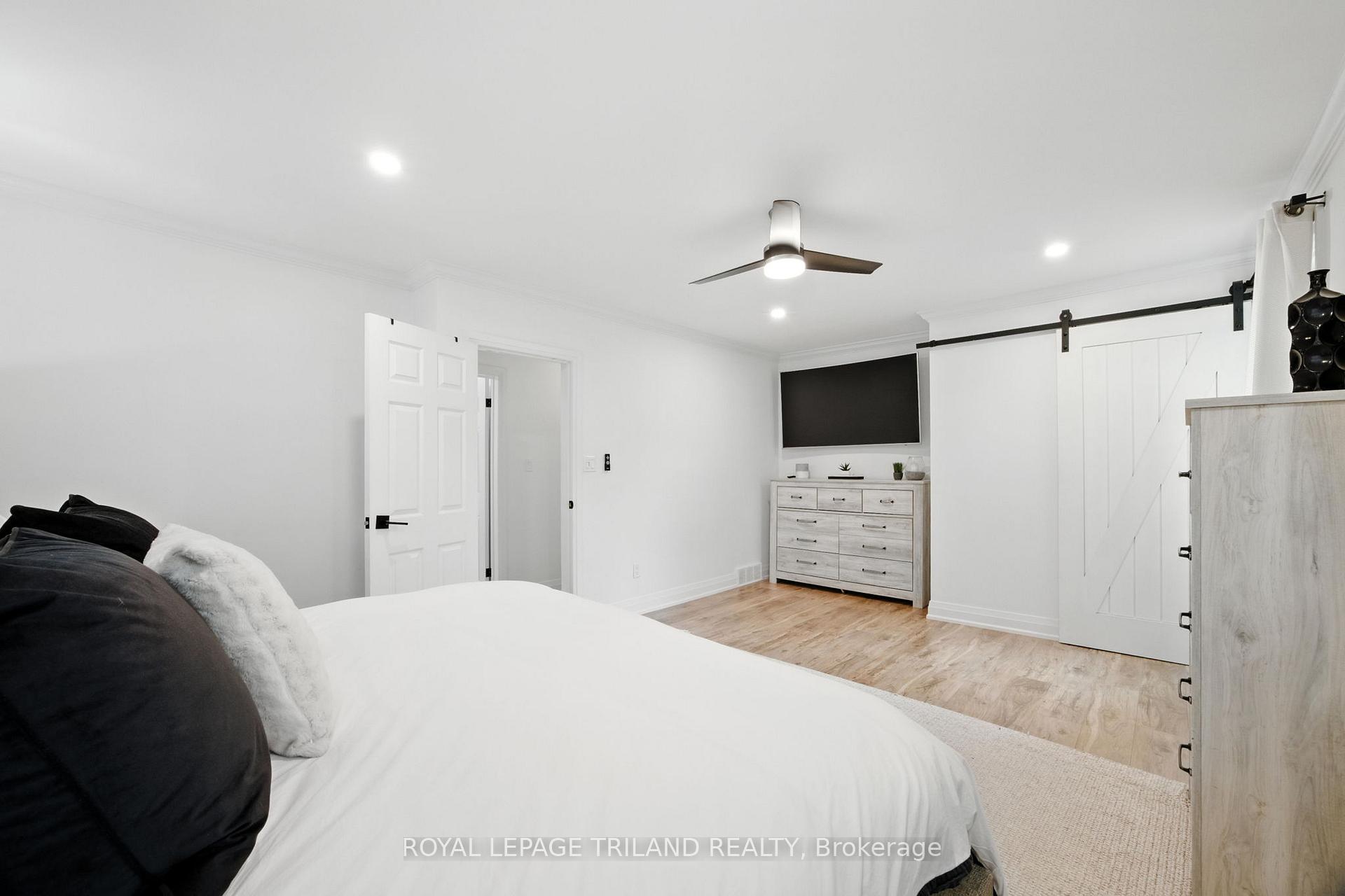 Photo 17 of 102 Railway Avenue, Middlesex Centre, Komoka — HOMEH