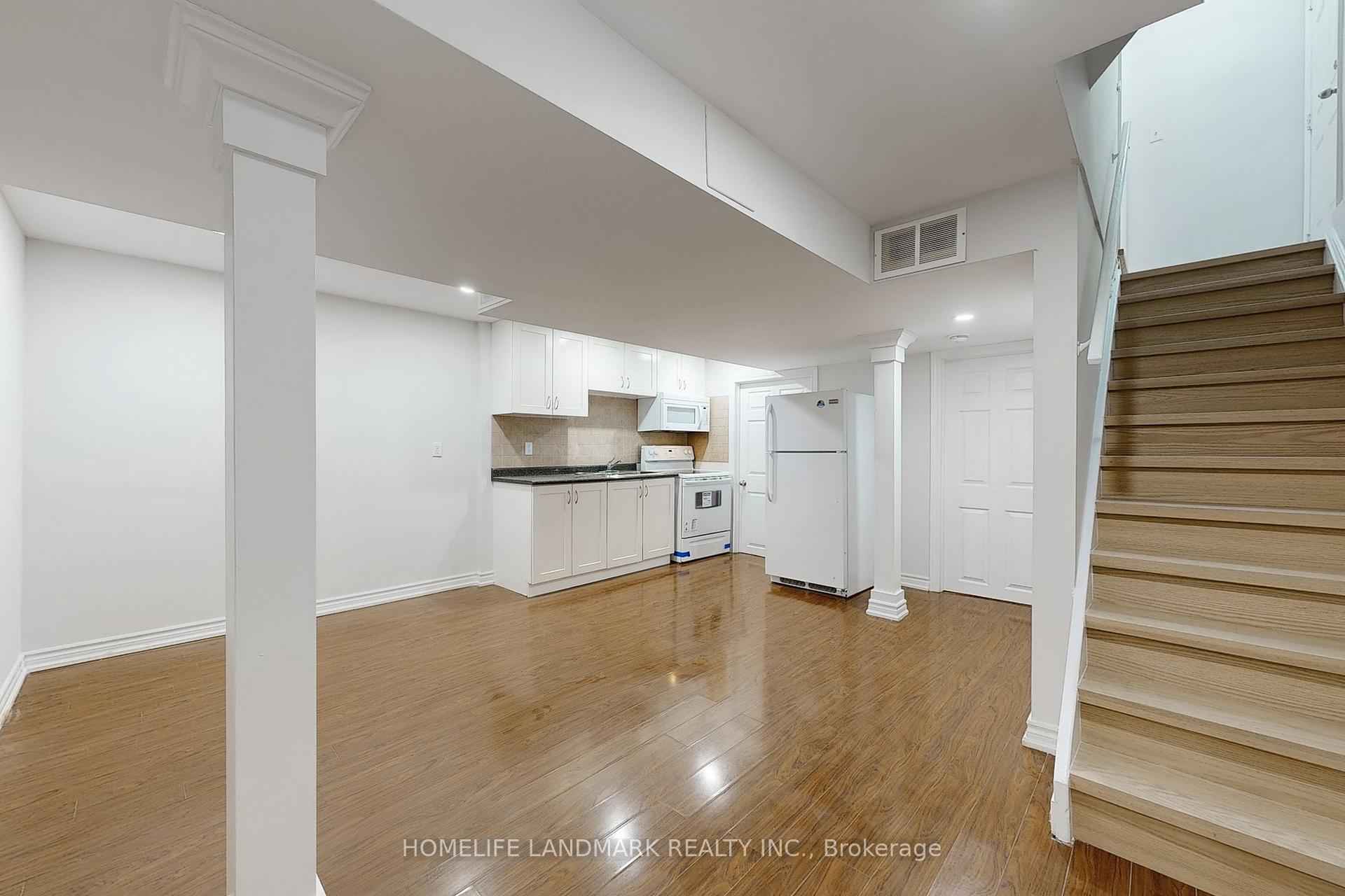 Photo 23 of 84 Amarillo Avenue, Markham, Milliken Mills West — HOMEH
