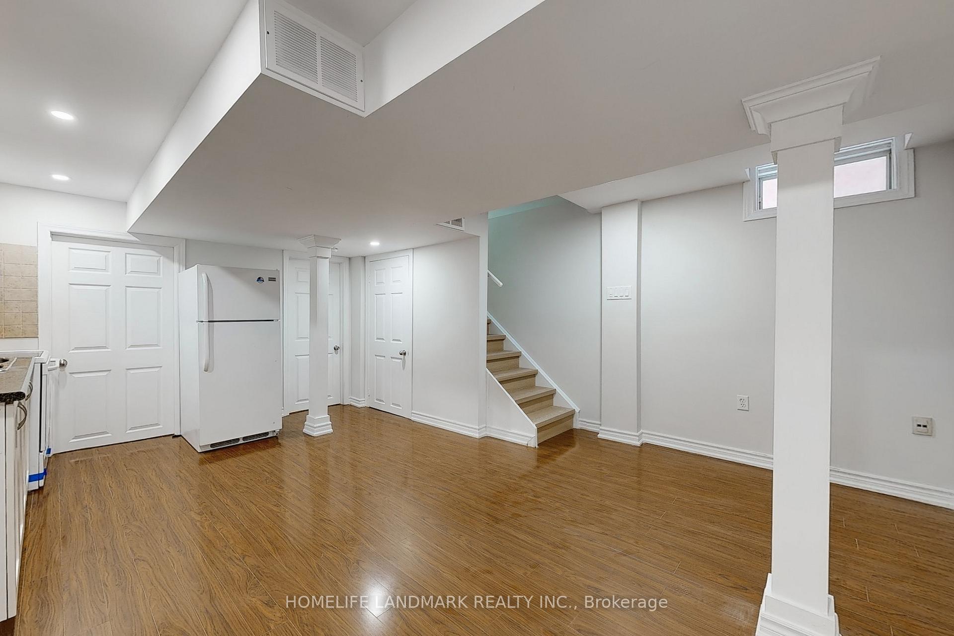Photo 24 of 84 Amarillo Avenue, Markham, Milliken Mills West — HOMEH