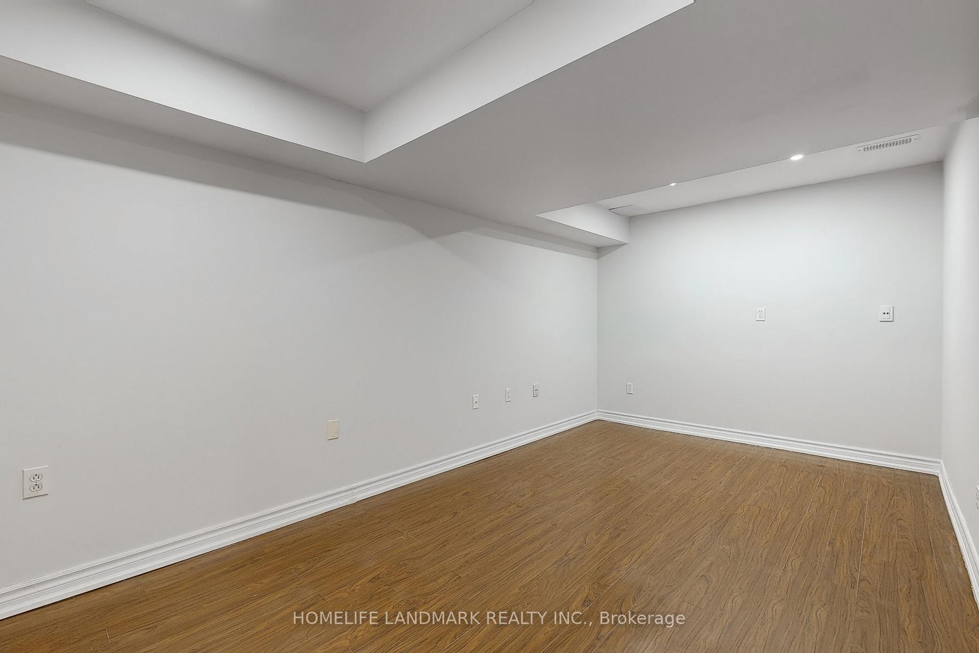 Photo 28 of 84 Amarillo Avenue, Markham, Milliken Mills West — HOMEH