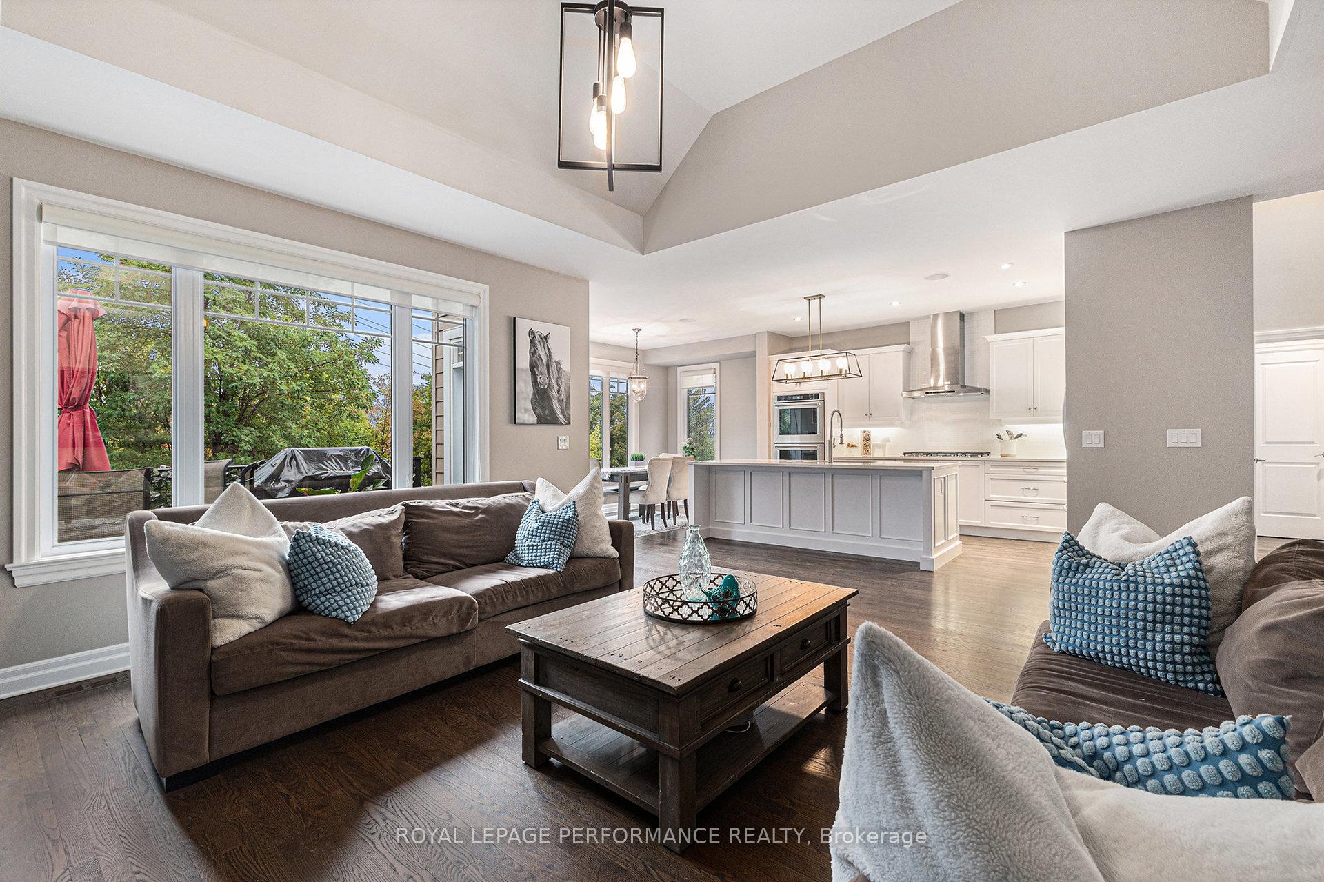 Photo 3 of 196 Grainstone Way, Ottawa, Kanata - Kanata Lakes/Heritage Hills — HOMEH