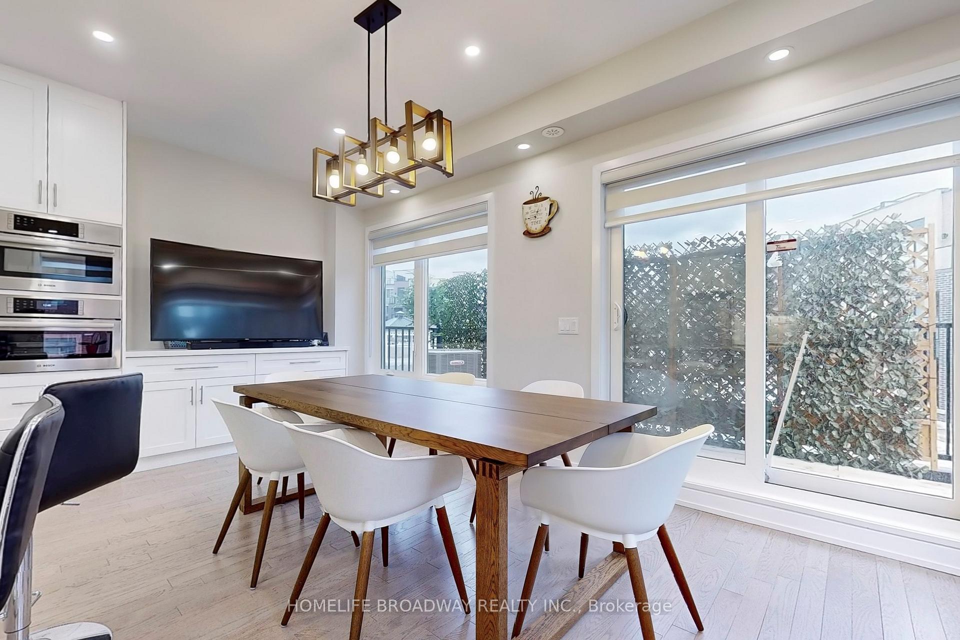 Photo 13 of 109 Yorkton Boulevard, Markham, Angus Glen — HOMEH