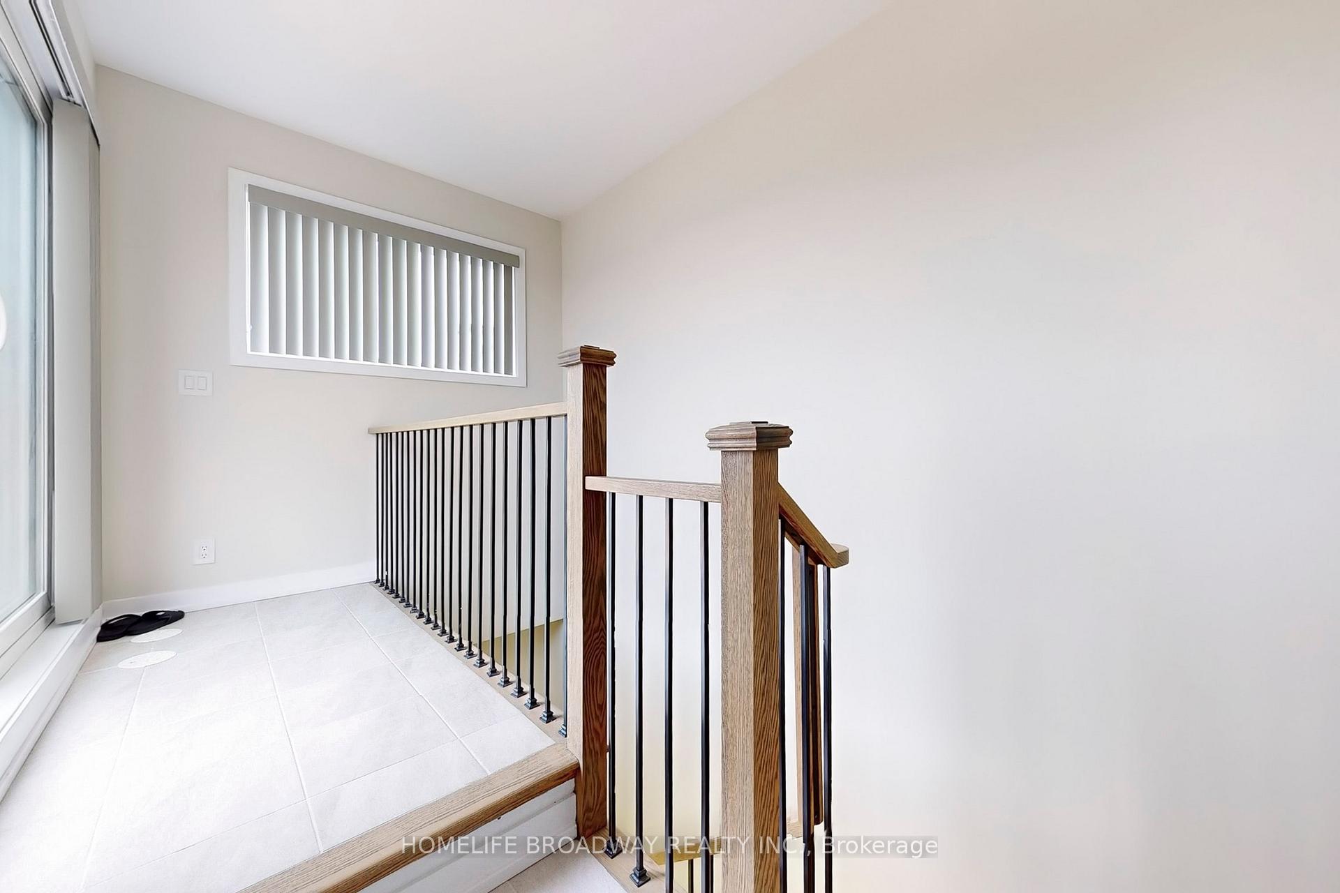 Photo 32 of 109 Yorkton Boulevard, Markham, Angus Glen — HOMEH