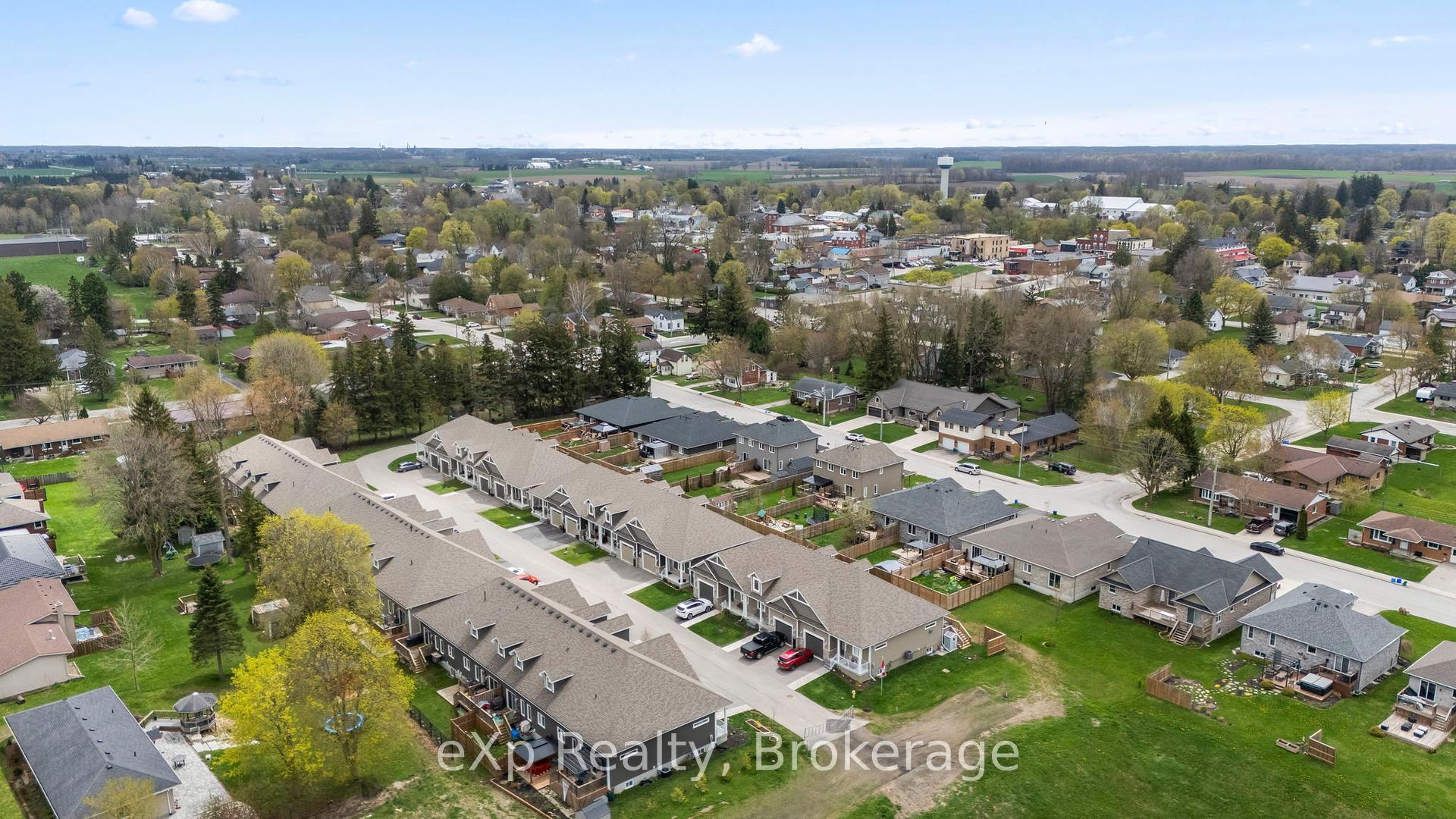 Photo 4 of Unit 4, 24 George Street N, Minto — HOMEH