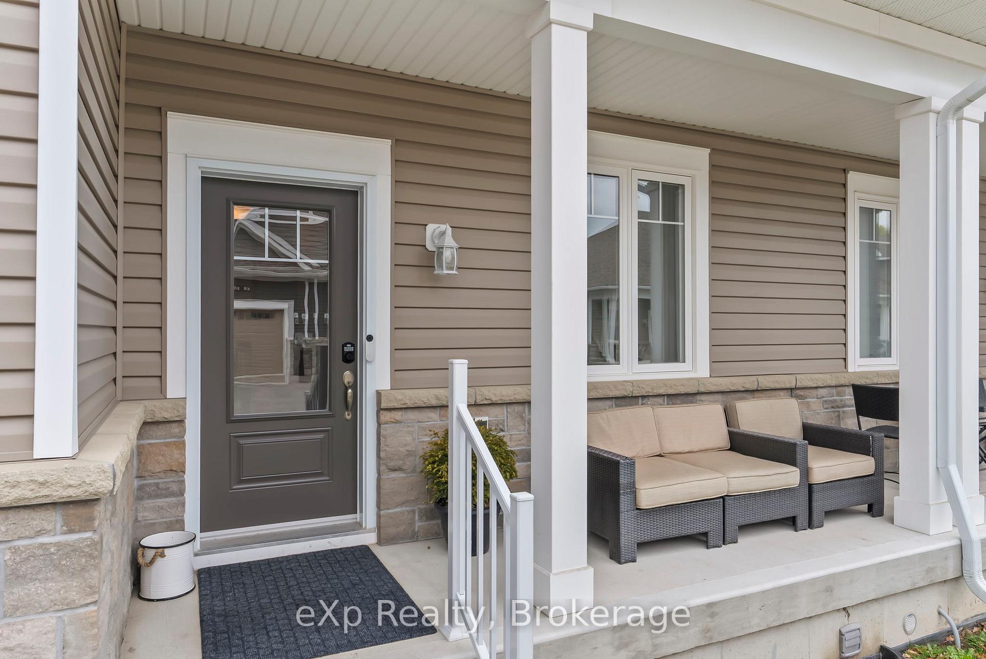 Photo 11 of Unit 4, 24 George Street N, Minto — HOMEH
