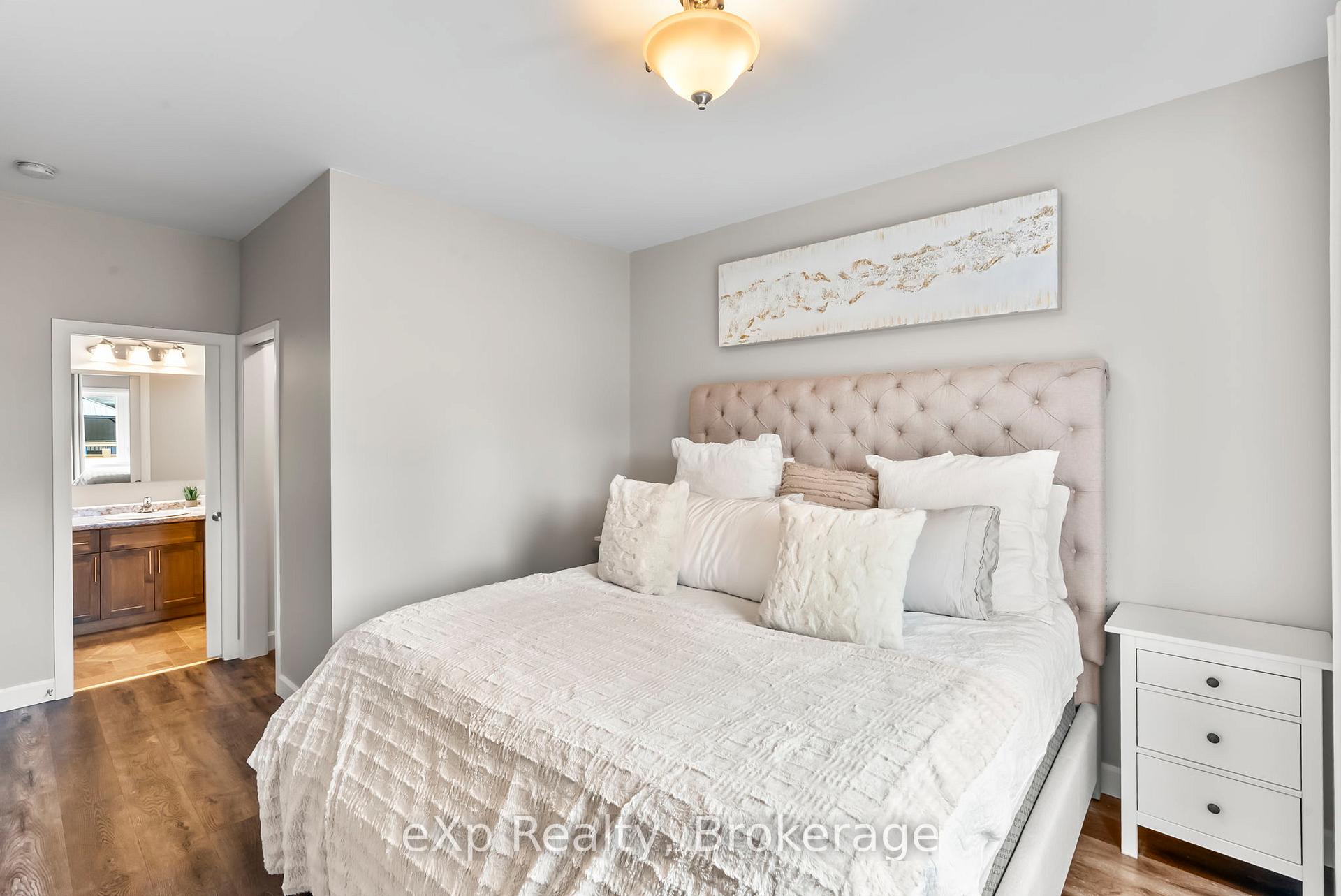 Photo 28 of Unit 4, 24 George Street N, Minto — HOMEH