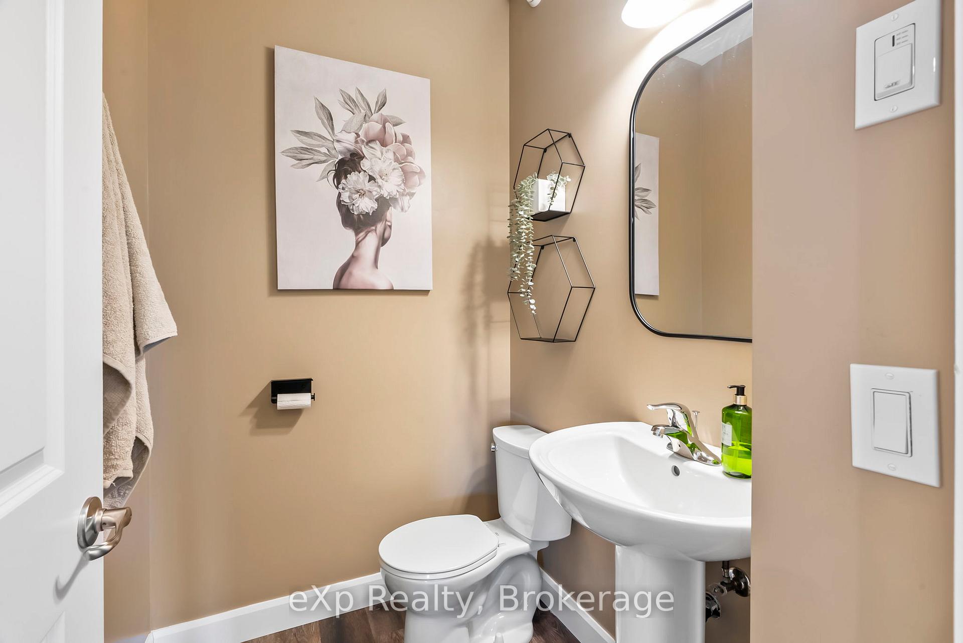 Photo 32 of Unit 4, 24 George Street N, Minto — HOMEH