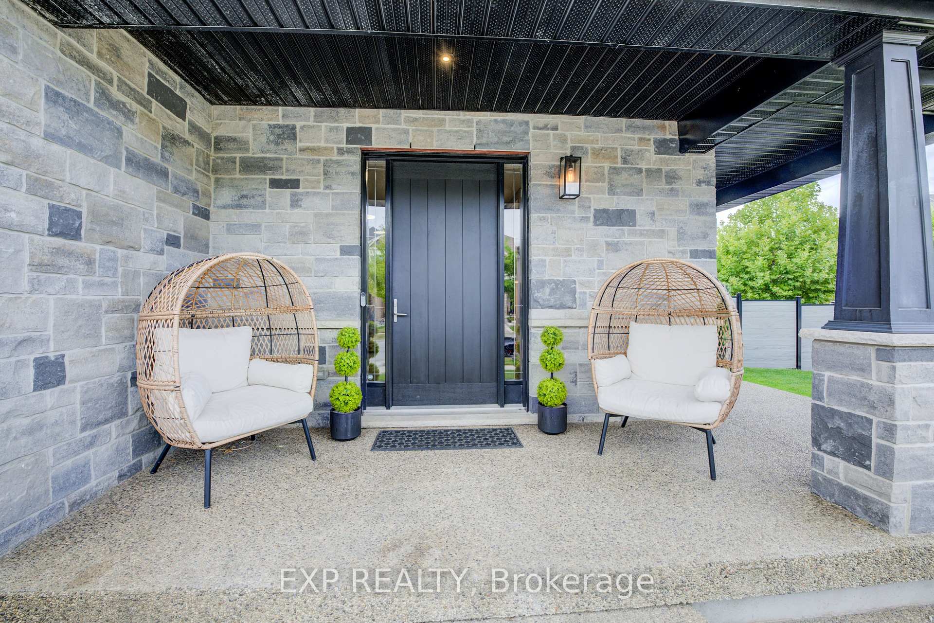 Photo 47 of 11 Deer Creek Street, Kitchener — HOMEH