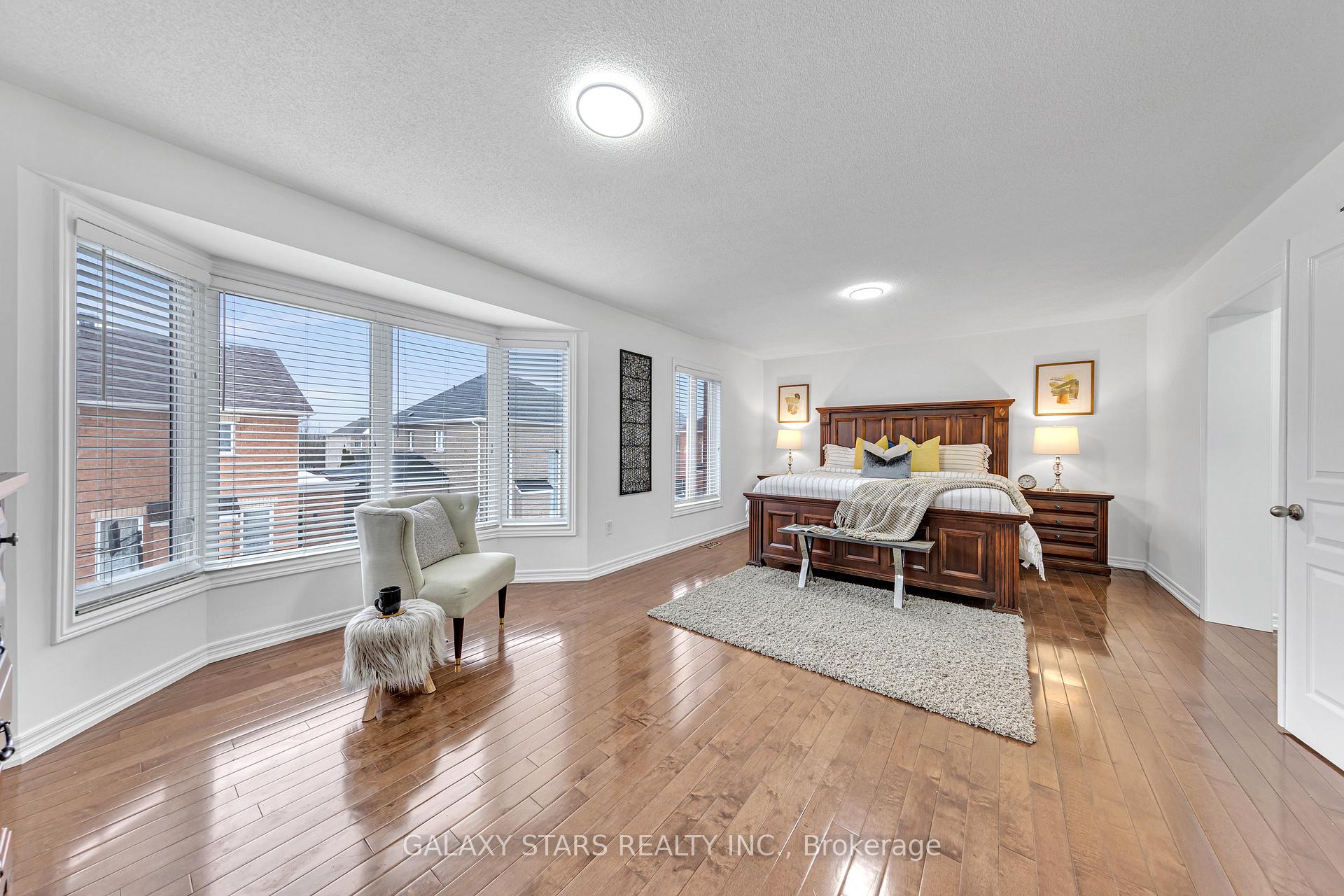 Photo 15 of 5 Forestbrook Drive, Markham, Box Grove — HOMEH
