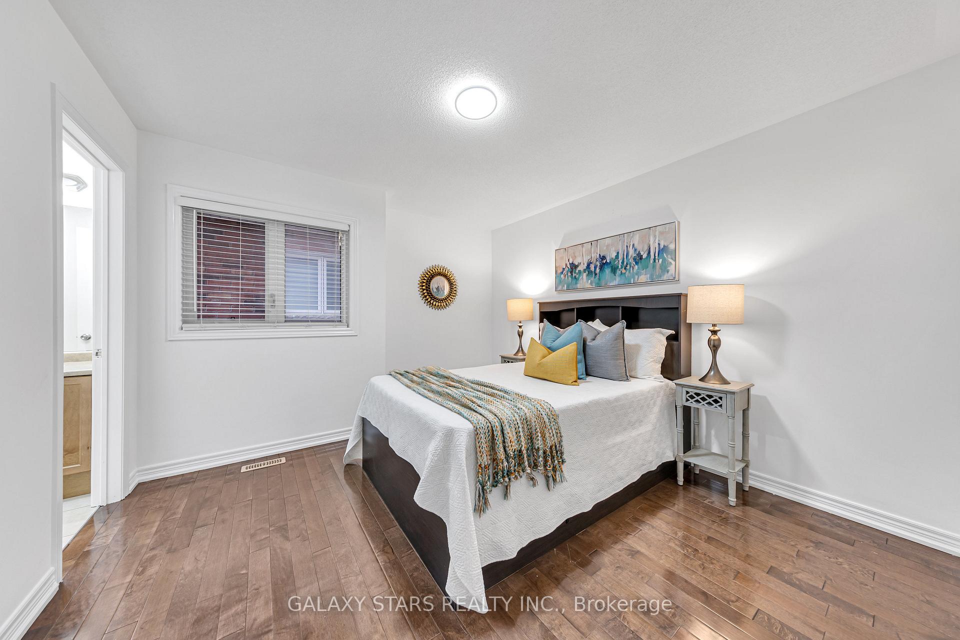 Photo 19 of 5 Forestbrook Drive, Markham, Box Grove — HOMEH