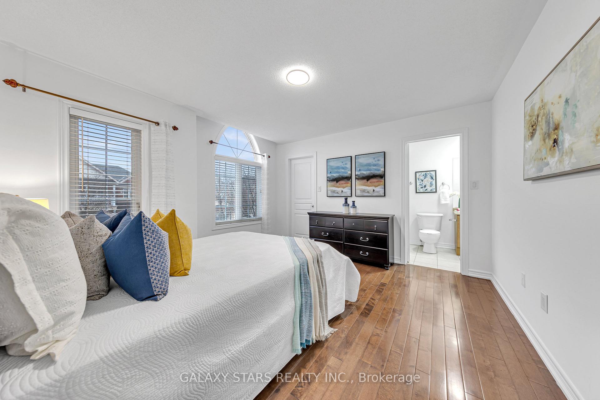 Photo 20 of 5 Forestbrook Drive, Markham, Box Grove — HOMEH