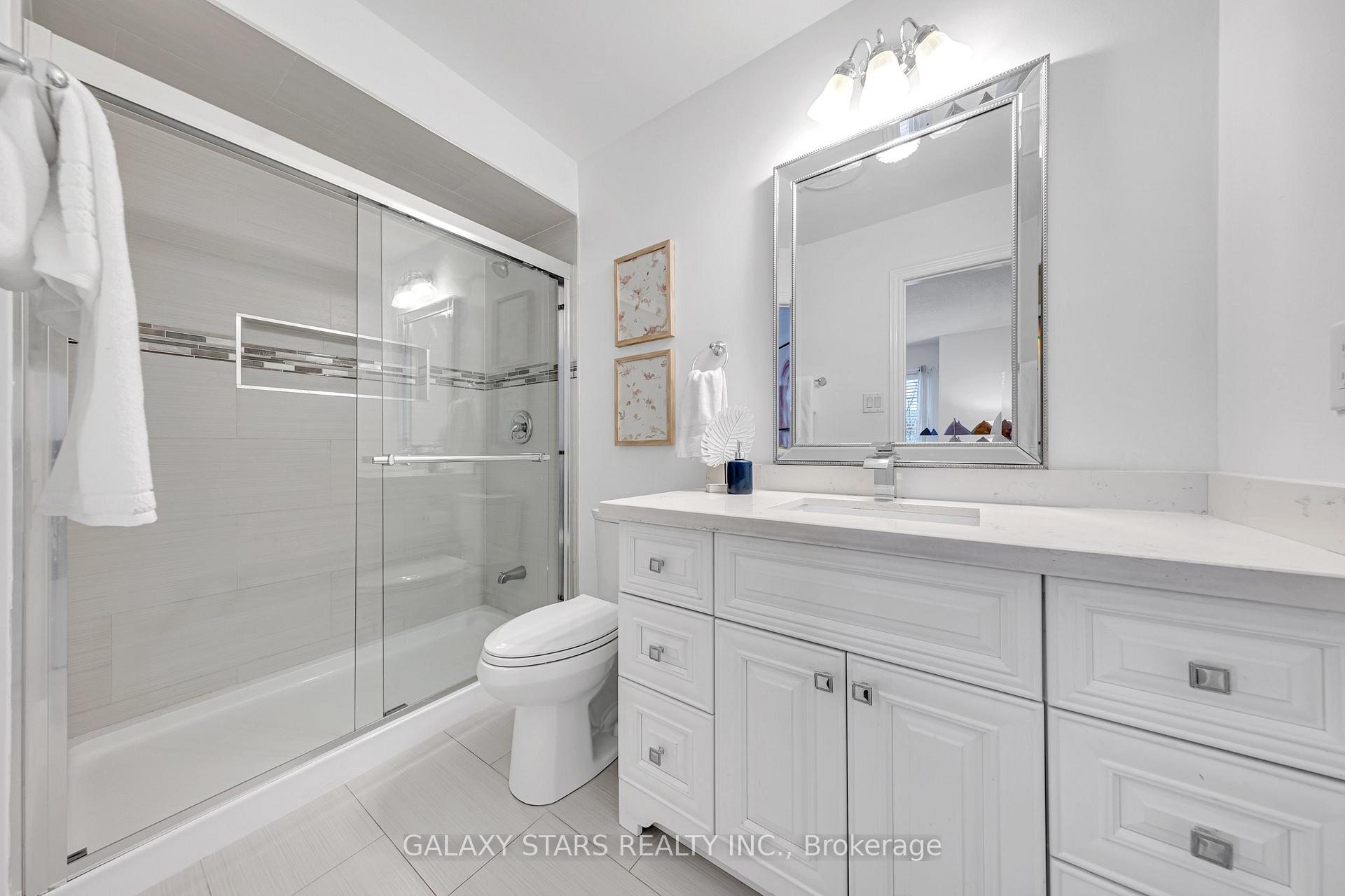 Photo 22 of 5 Forestbrook Drive, Markham, Box Grove — HOMEH