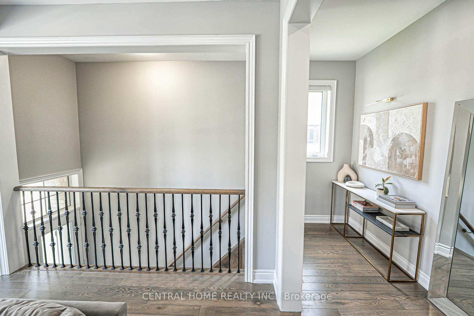 Photo 5 of 9 Delft Drive, Markham, Victoria Square — HOMEH