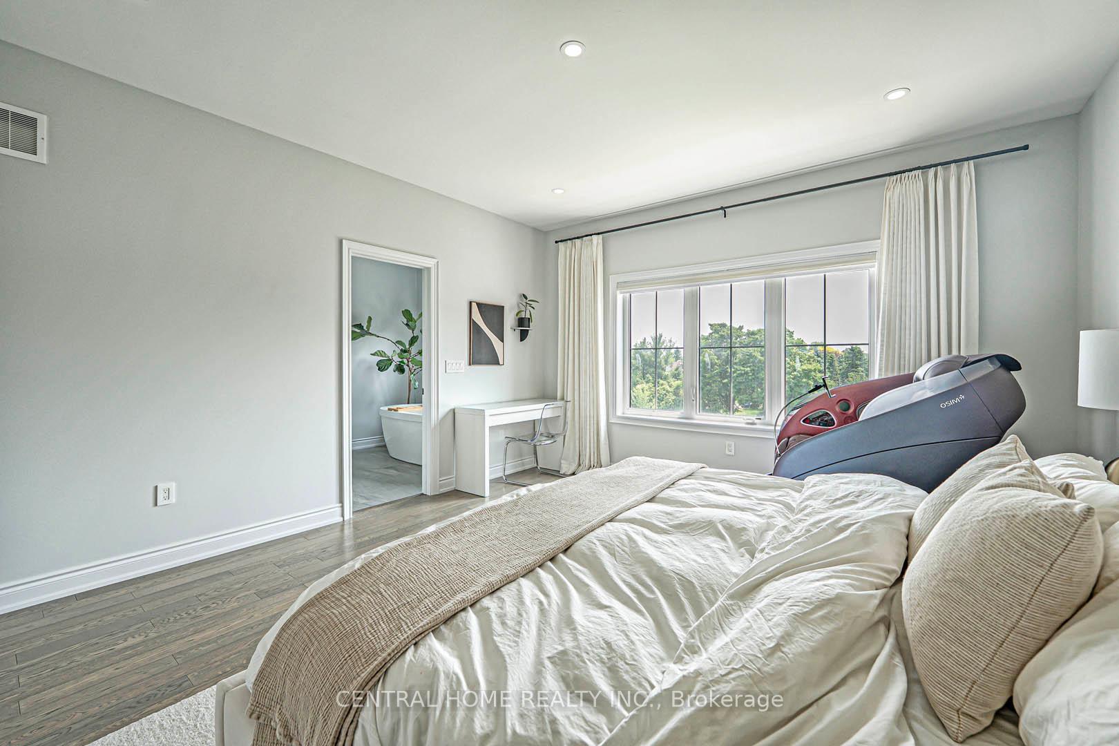 Photo 17 of 9 Delft Drive, Markham, Victoria Square — HOMEH
